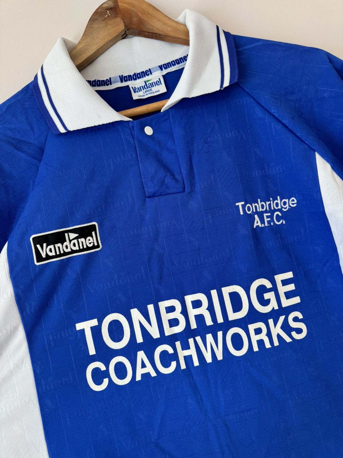 Vintage Vintage Tonbridge Angels AFC 90’s Home Soccer Jersey Shirt Size US L / EU 52-54 / 3 - 5 Thumbnail