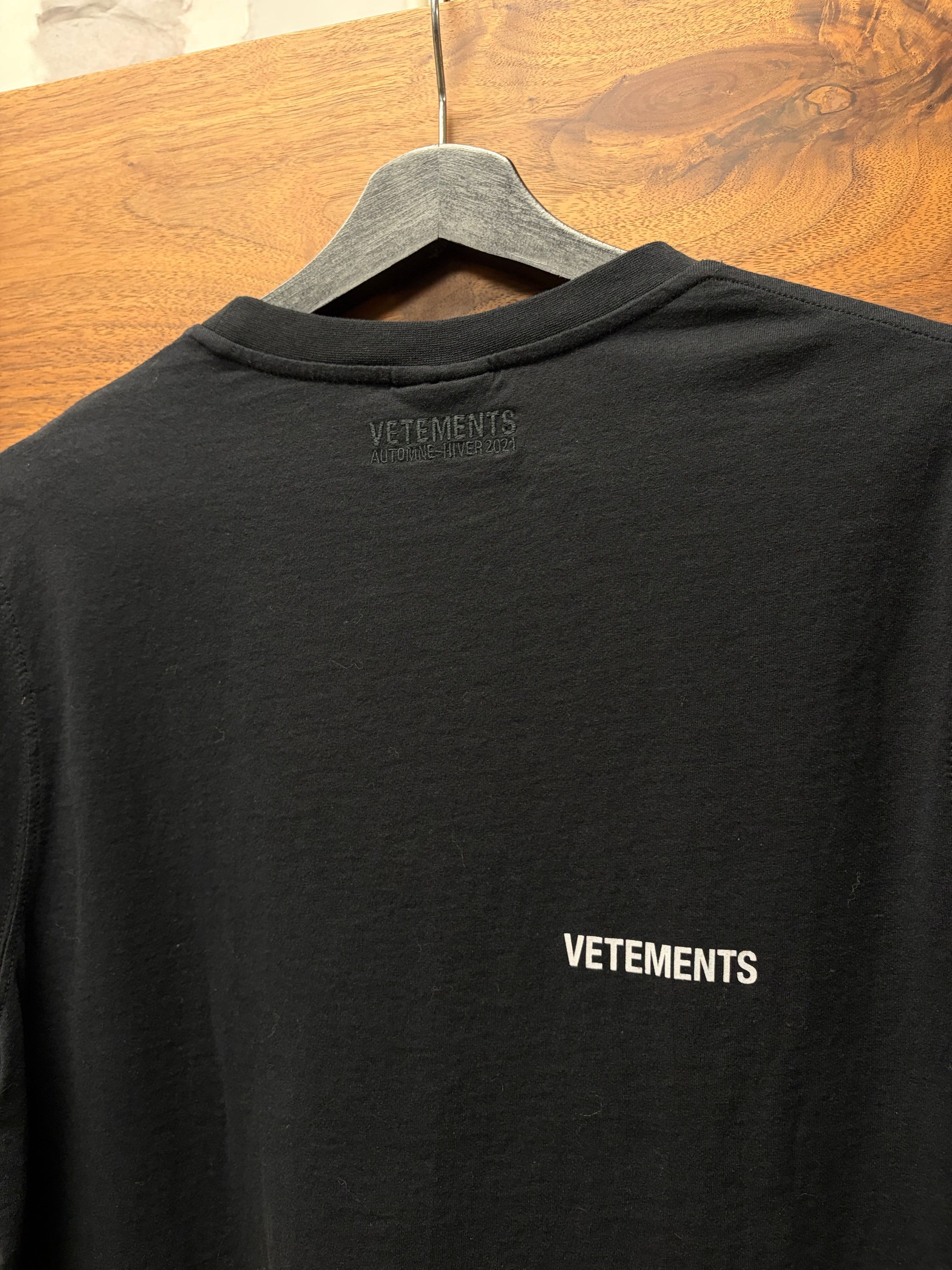 Vetements AW2021 Vetements ‘Basic Logo’ Black T-Shirt Size US M / EU 48-50 / 2 - 5 Thumbnail