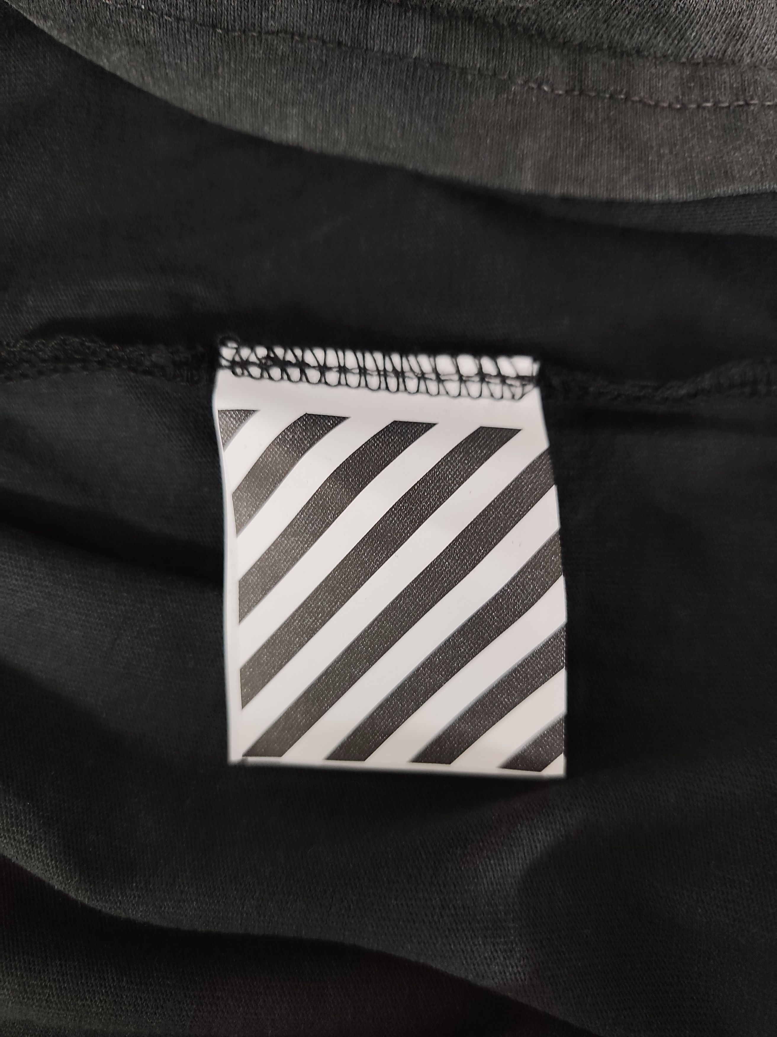 Off-White Off-White "Hand Logo Long Sleeve Mock Neck" Size US M / EU 48-50 / 2 - 5 Thumbnail