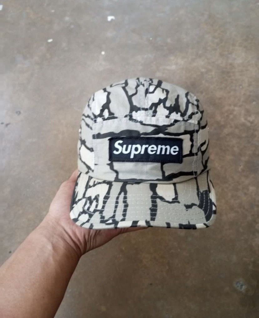 Supreme × Vintage Vintage 2000s Supreme Tree bark Camp Cap Size ONE SIZE - 1 Thumbnail