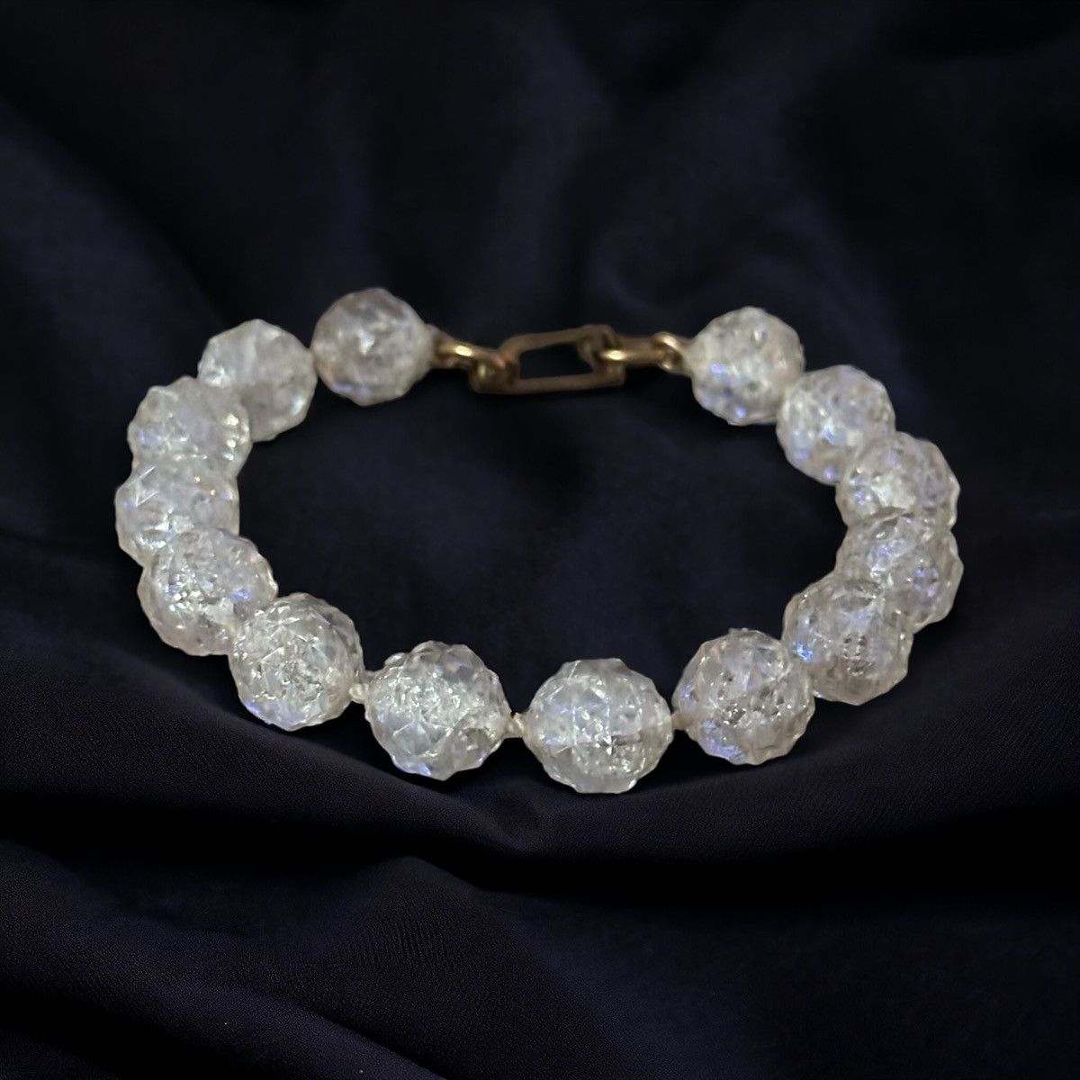 Vintage Vintage crackled bead bracelet Size ONE SIZE - 1 Thumbnail
