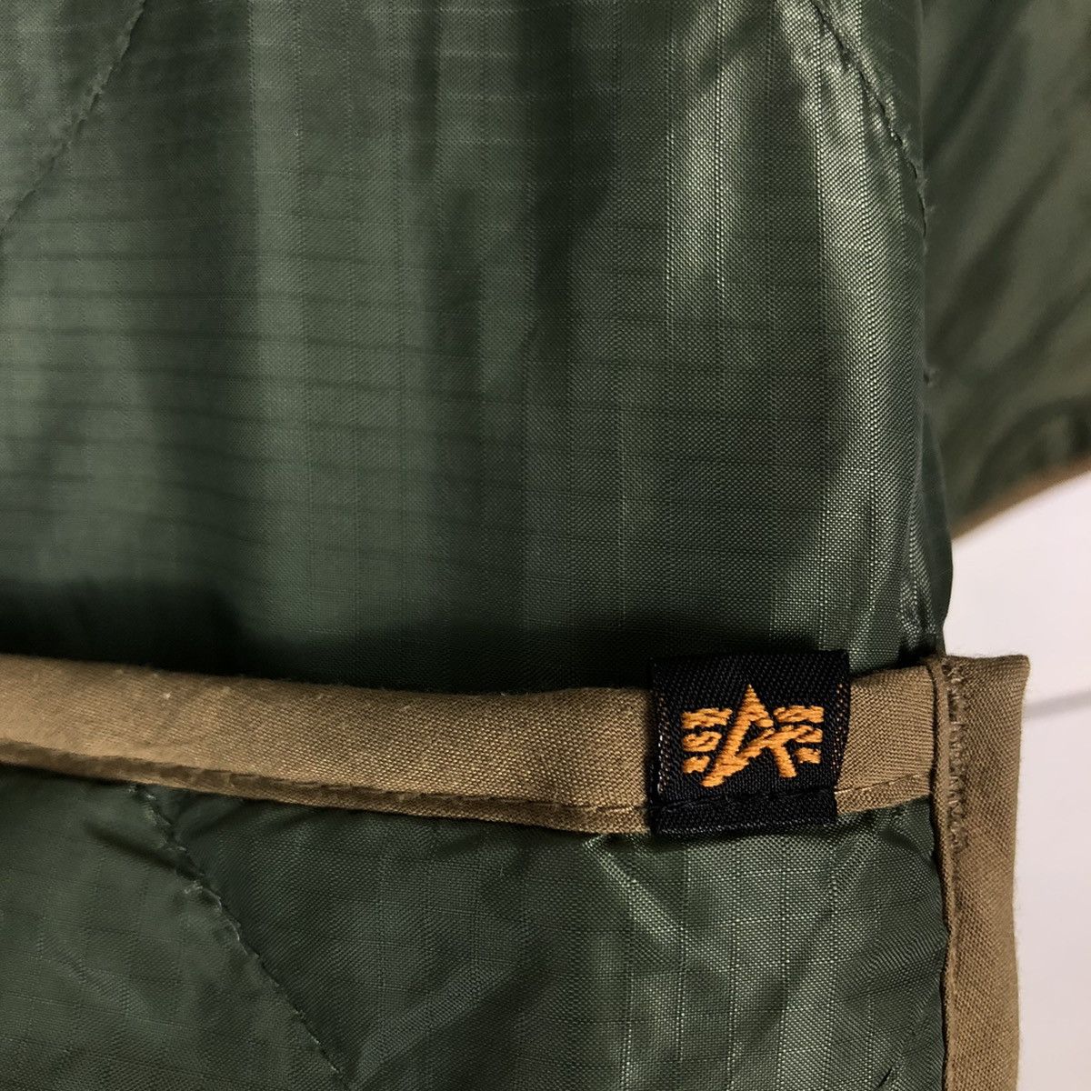 Alpha Industries 🔥Vintage Puffer Down Jacket Military Alpha Industries Size US M / EU 48-50 / 2 - 12 Thumbnail
