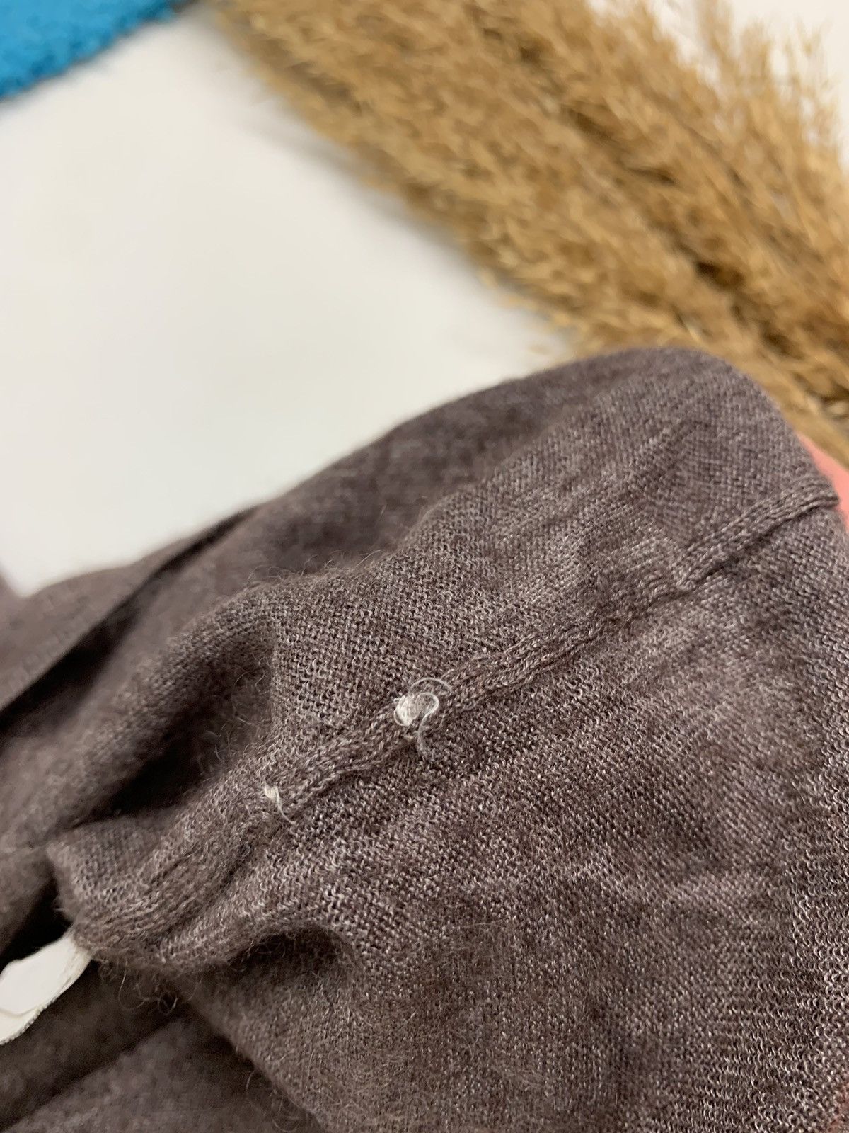 Brunello Cucinelli × Vintage Vintage Brunello Cucinelli Cashmere V-neck Jumper Sweater Size S / US 4 / IT 40 - 12 Thumbnail