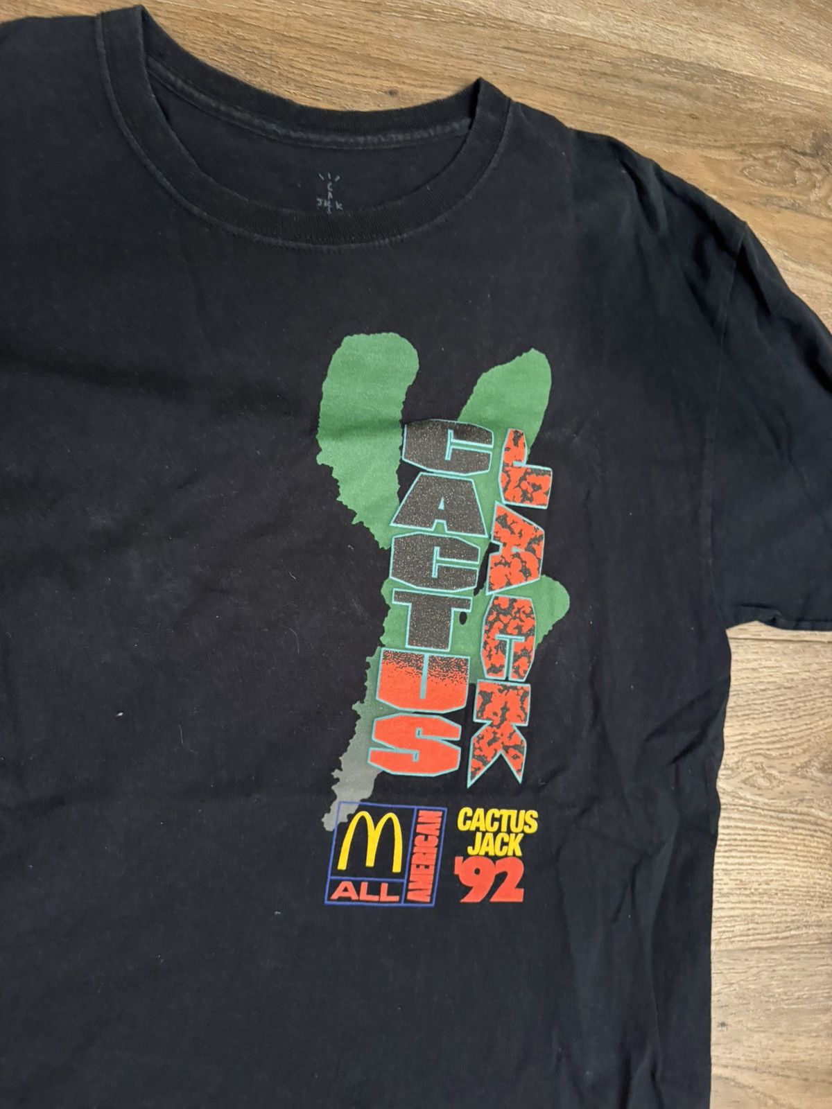 Travis Scott Travis Scott McDonalds t shirt size medium Size US M / EU 48-50 / 2 - 2 Thumbnail