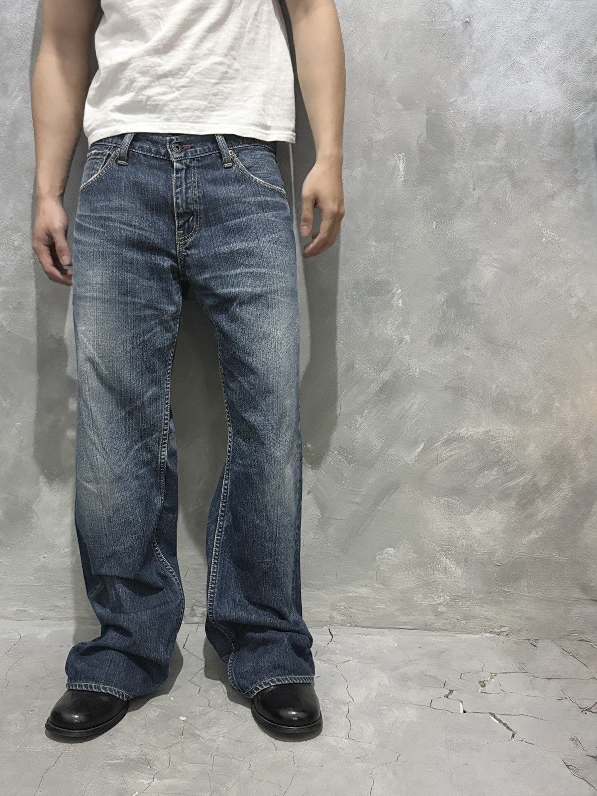 Levi's Vintage Clothing 2000s LVC 567 503 Baggy Loose Fit Jeans Made In Japan Size US 30 / EU 46 - 1 Thumbnail