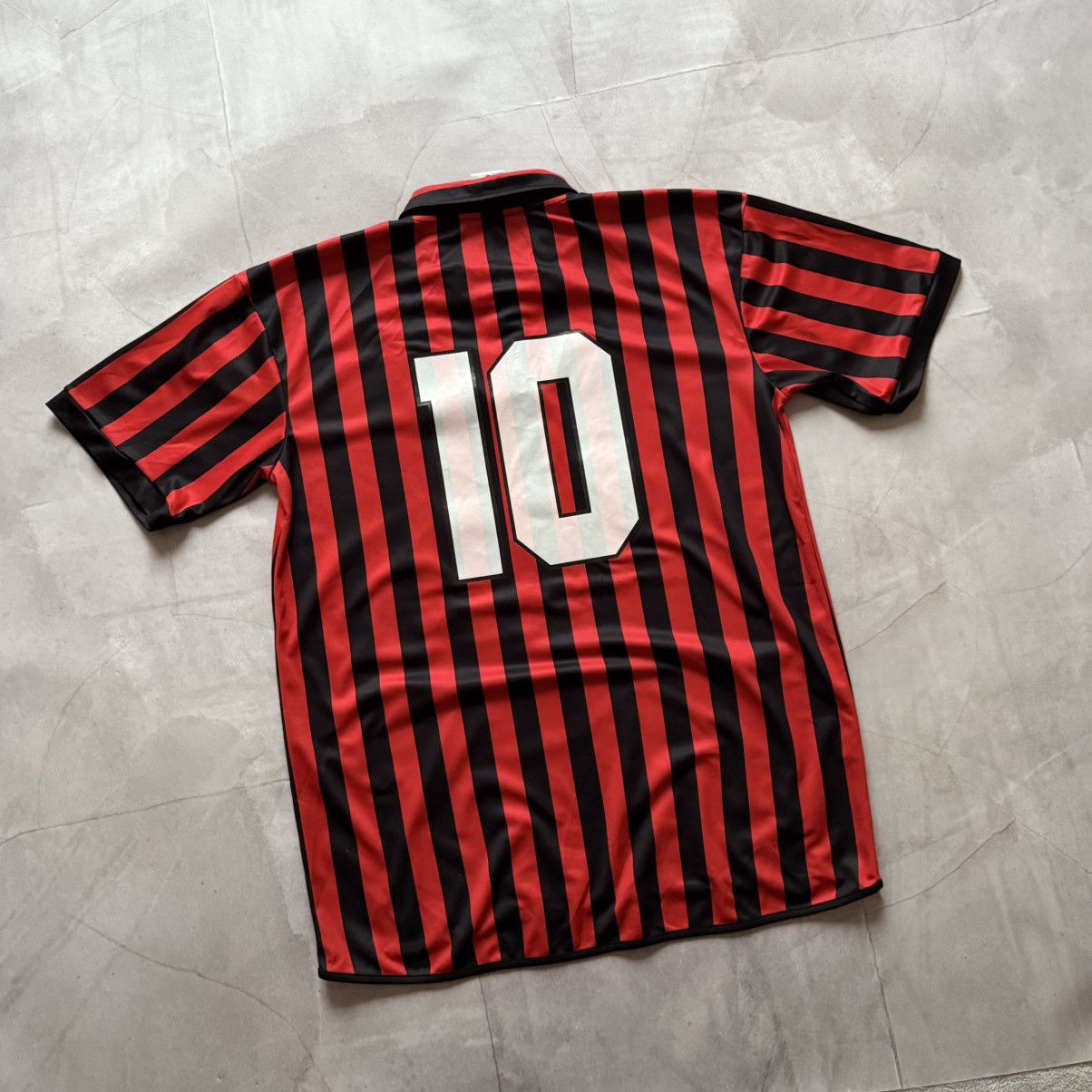 Vintage Retro Replica Adidas Milan 1999-00 Red Home Shirt Jersey Tee Size US XL / EU 56 / 4 - 8 Thumbnail