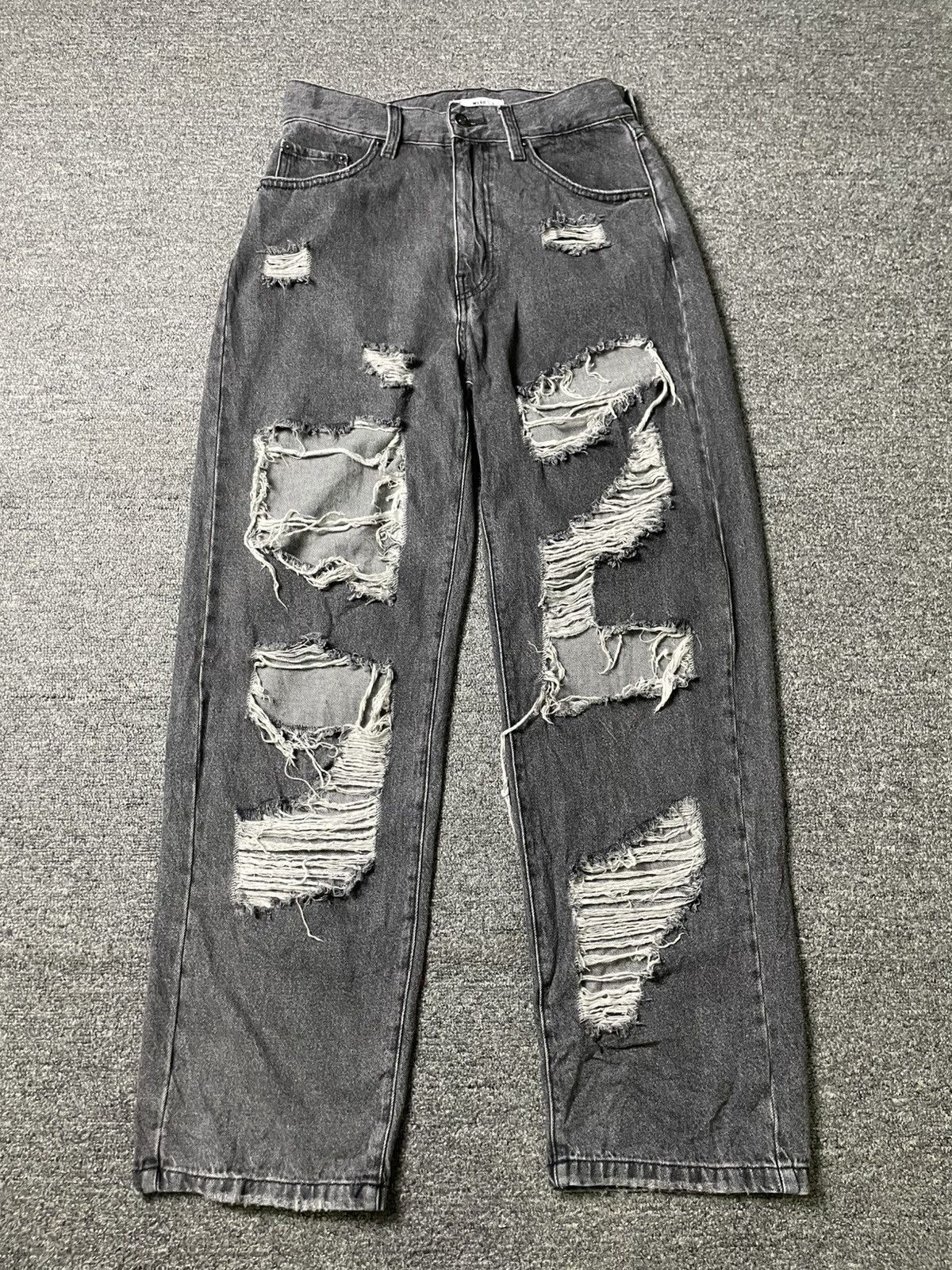 WEGO Distressed Denim Ripped Baggy Jeans (104)