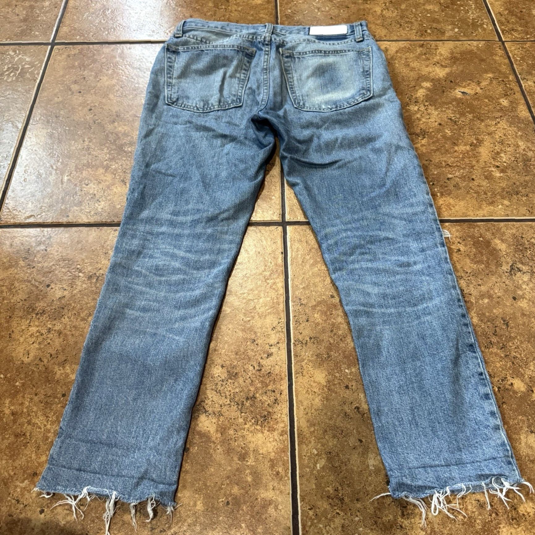 RE/DONE RE/DONE Denim Originals High Rise Light Wash Jeans 26 Regular Straight Womens Distressed 30.5" W 26" Inseam Blue Denim Size 26" / US 2 / IT 38 - 3 Thumbnail