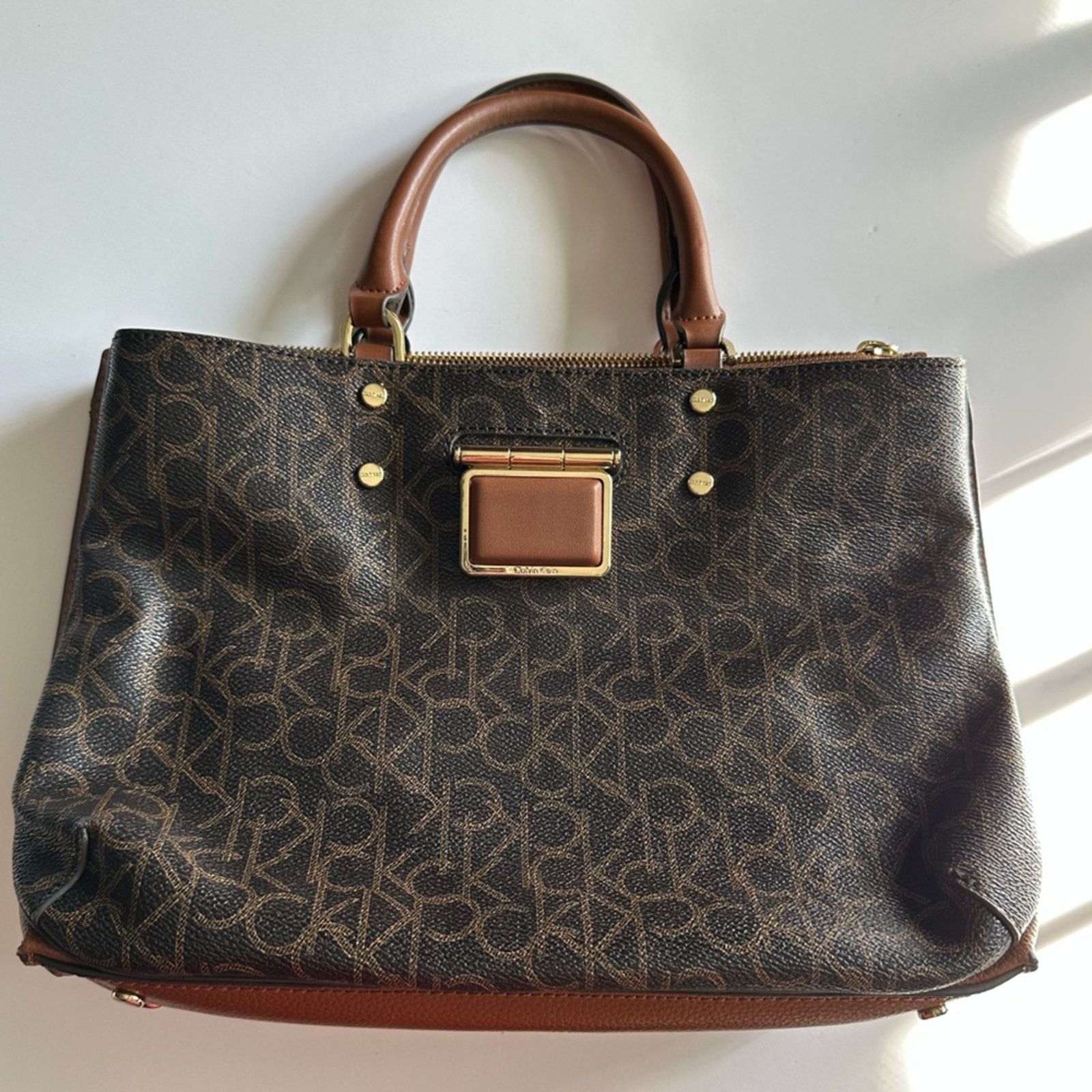 Calvin Klein New Original Calvin Klein Handbag Signature Square Satchel Size ONE SIZE - 1 Thumbnail