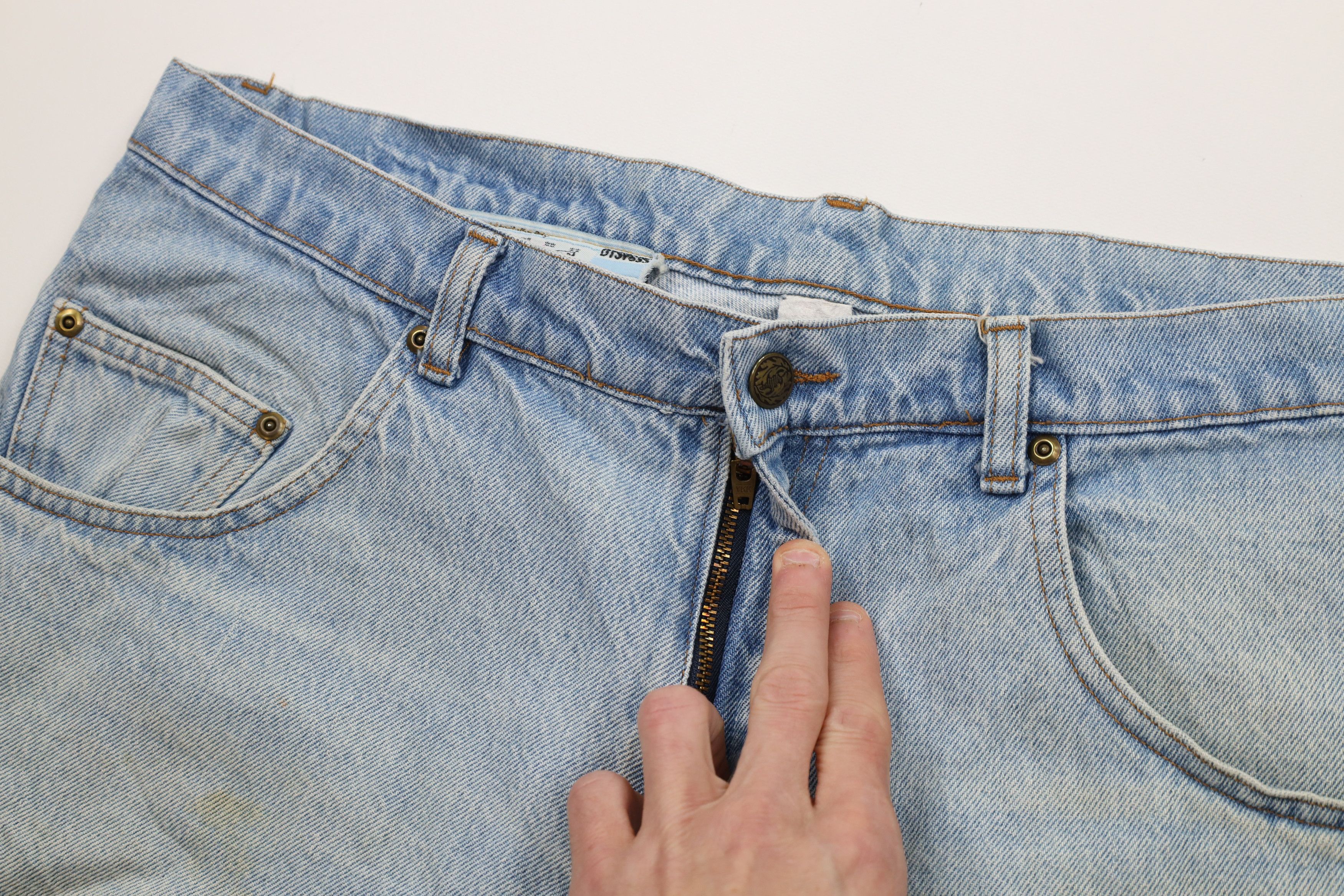 Vintage Vintage 90s MLB Baseball Spell Denim Jean Shorts Jorts USA Size US 36 / EU 52 - 7 Thumbnail