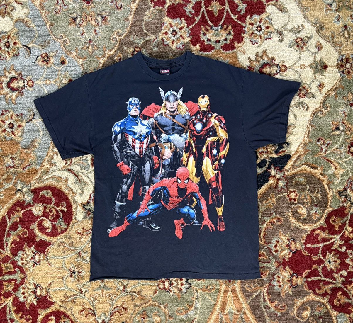 Marvel Comics × Vintage 2011 Marvel Avengers Grunge T-Shirt Size US XL / EU 56 / 4 - 1 Thumbnail