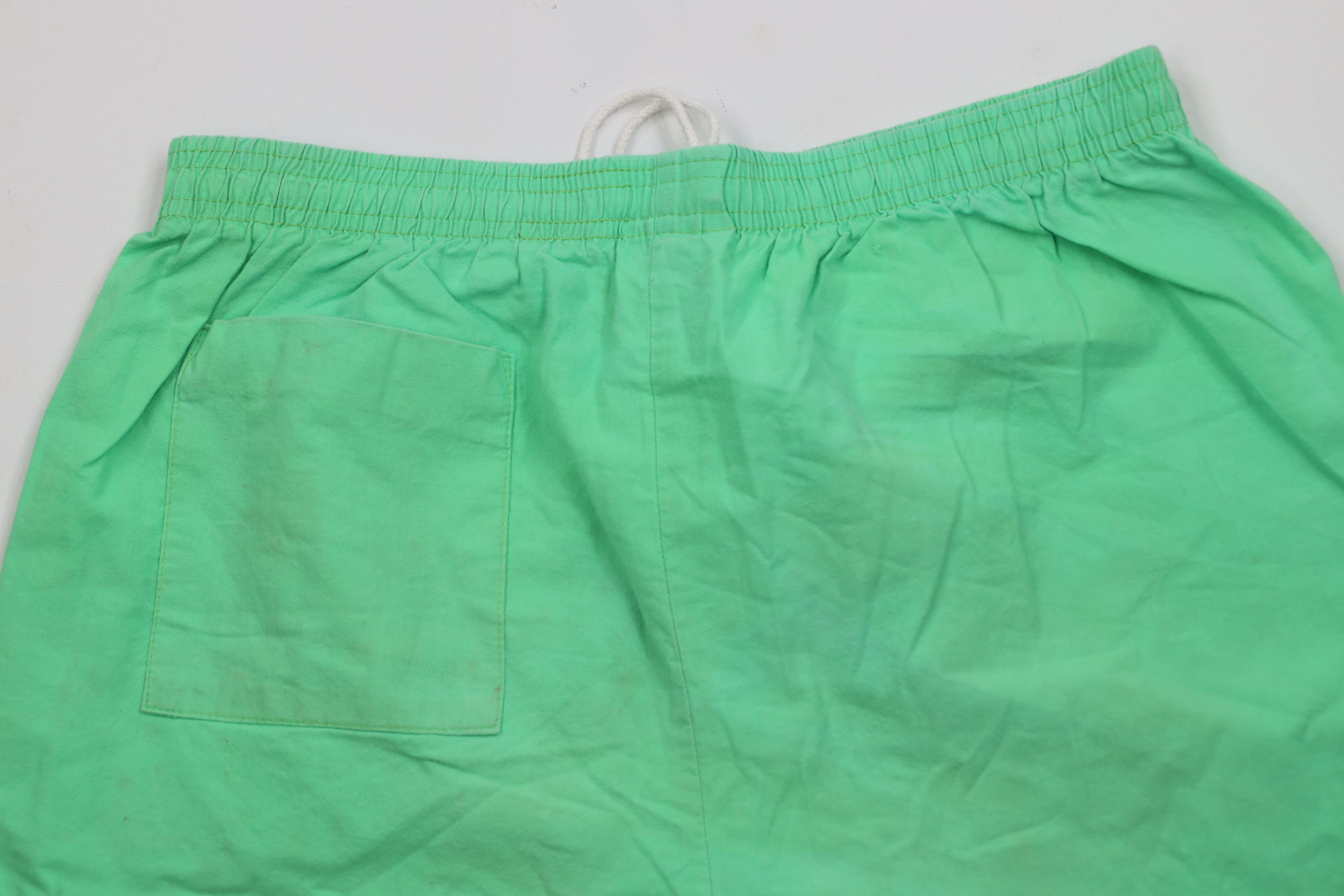 Vintage Vintage 80s 90s Streetwear Skateboard Shorts Capris USA Size US 34 / EU 50 - 9 Thumbnail
