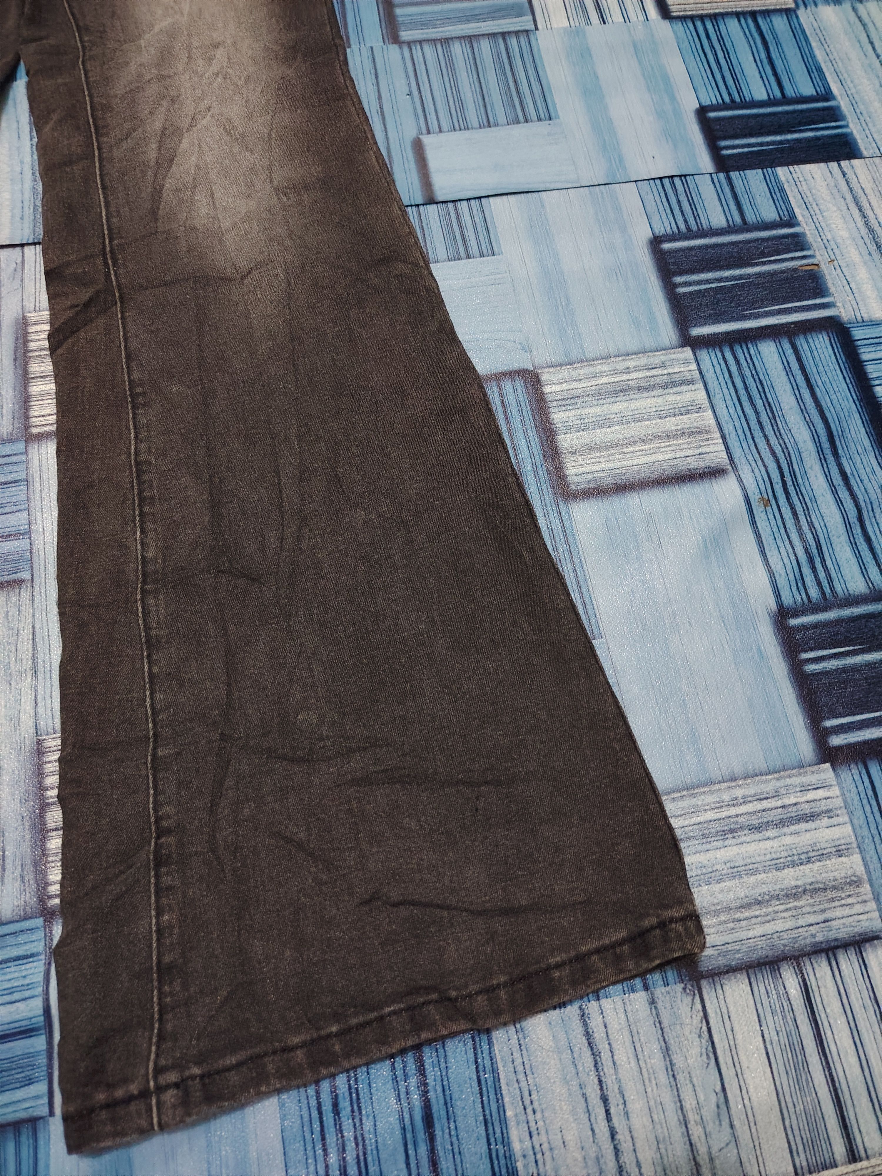 If Six Was Nine Japanese ROMWE Mega Flared Jeans Cross CH style Size US 26 / EU 42 - 5 Thumbnail