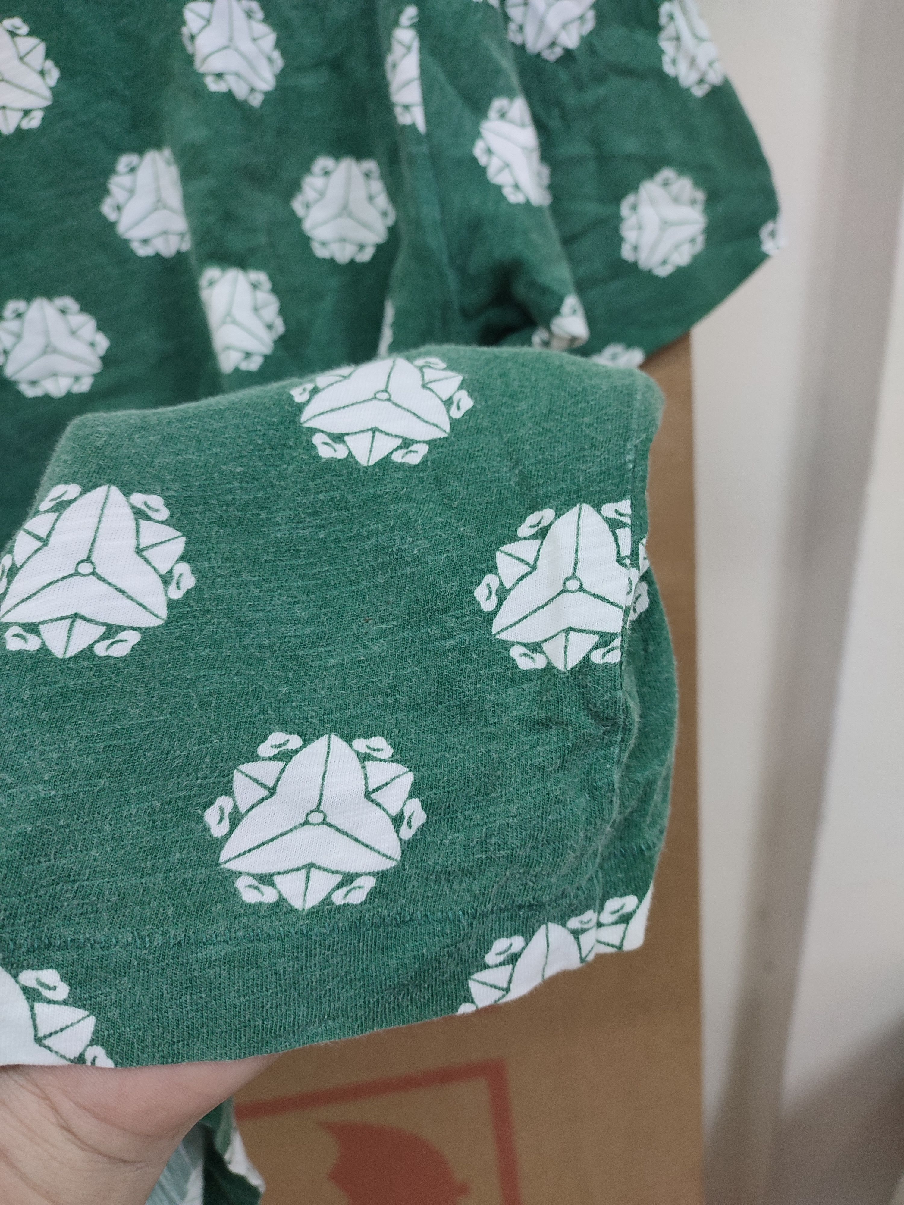 Uniqlo Uniqlo Polkadot Tees Size US M / EU 48-50 / 2 - 7 Thumbnail