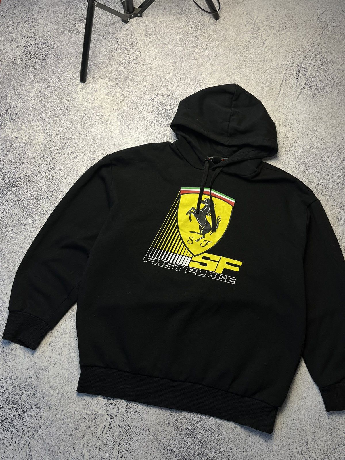 Ferrari Vintage Ferrari Sweatshirt Hoodie Streetwear Rare Y2K Size US L / EU 52-54 / 3 - 5 Thumbnail
