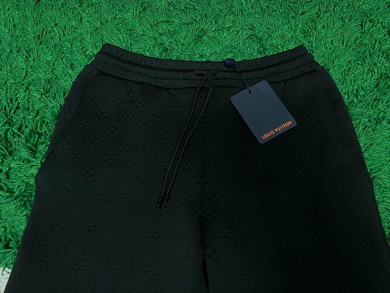 Louis Vuitton Louis Vuitton size s Old print dark print full print pants Size US 28 / EU 44 - 4 Thumbnail