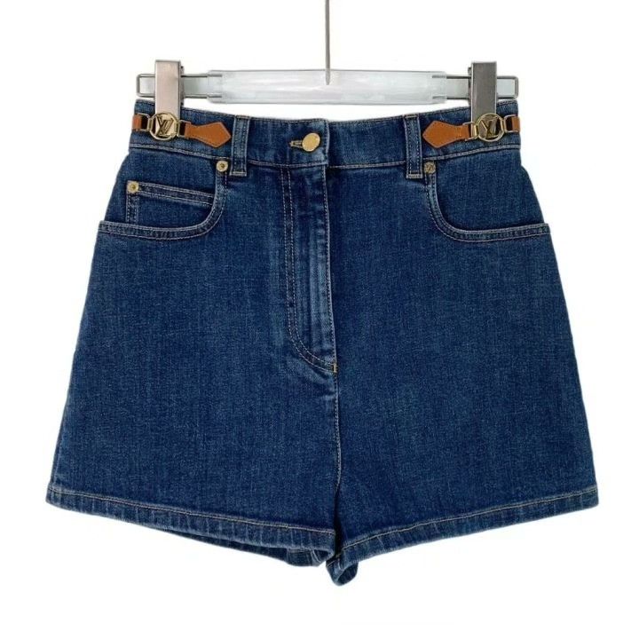 Louis Vuitton Louis Vuitton Blue Logo Leather Buckle Denim Shorts Size 34" / US 12 / IT 48 - 1 Thumbnail