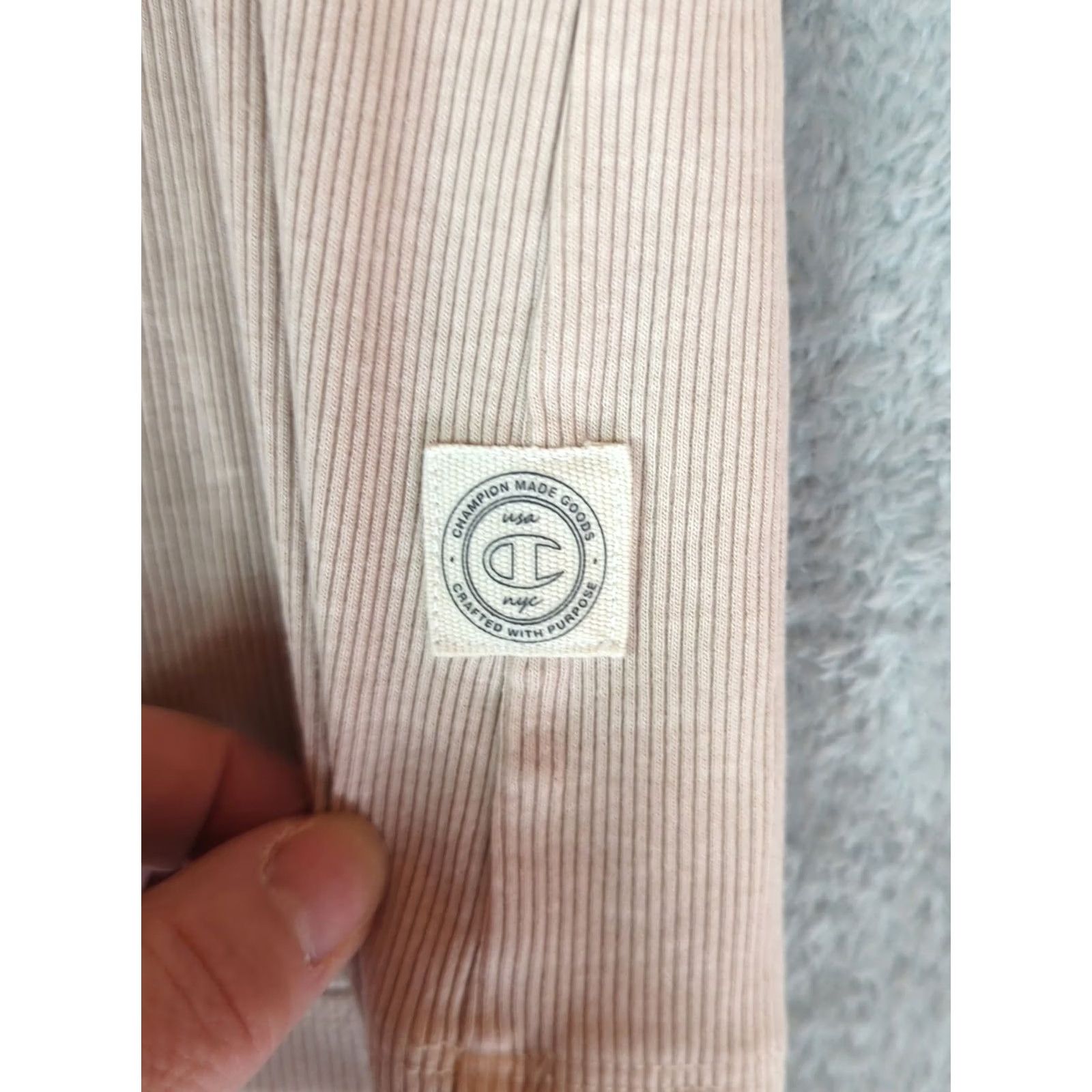 Champion Champion Womens Long Sleeve T-Shirt Ribbed Base Layer Split Cuff Oatmeal L Pullover Casual Activewear Shirt Womens Size L / US 10 / IT 46 - 4 Thumbnail