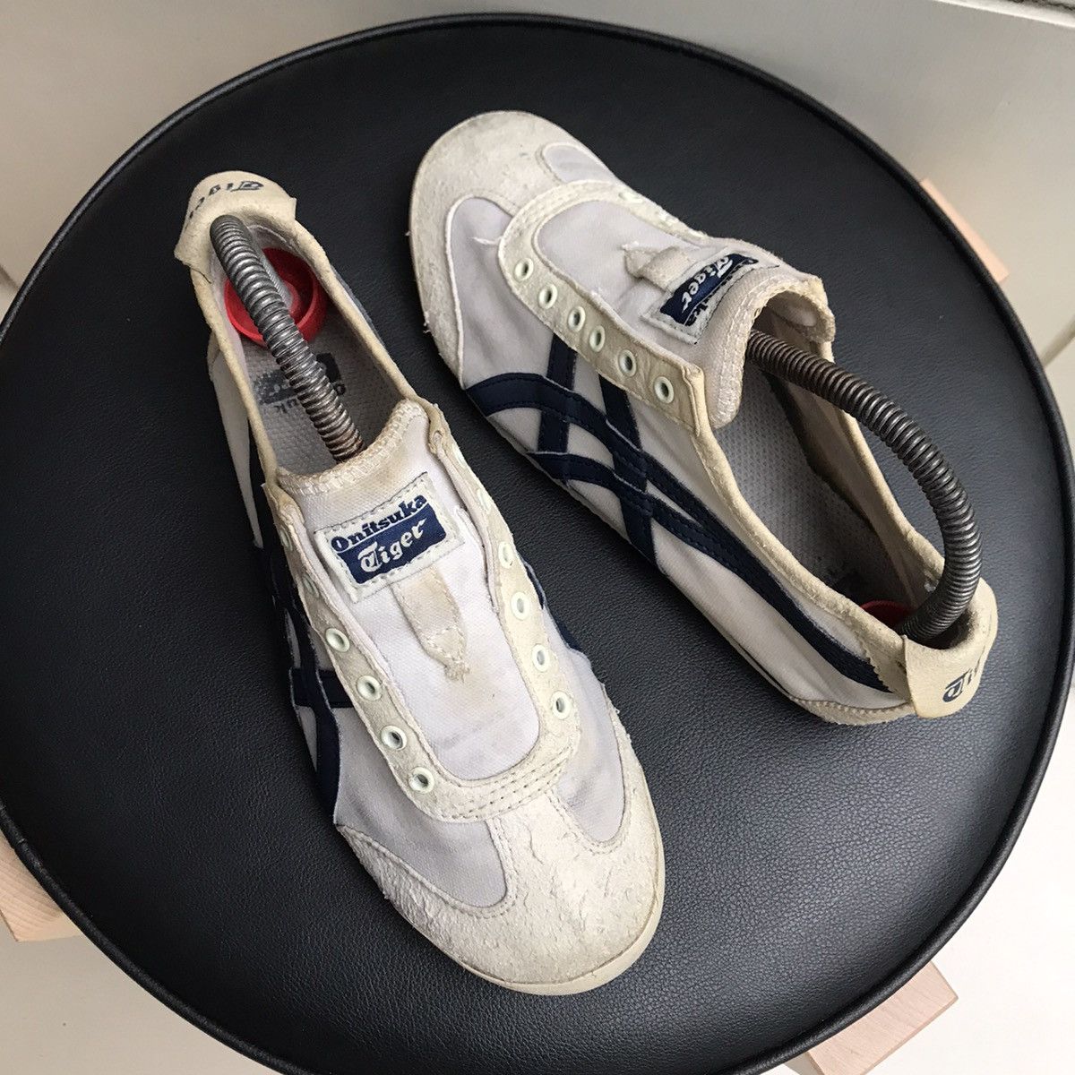 Japanese Brand × Onitsuka Tiger Onitsuka Tiger mexico 66 Slip On White Canvas with navy blue Size US 6 / EU 39 - 8 Thumbnail