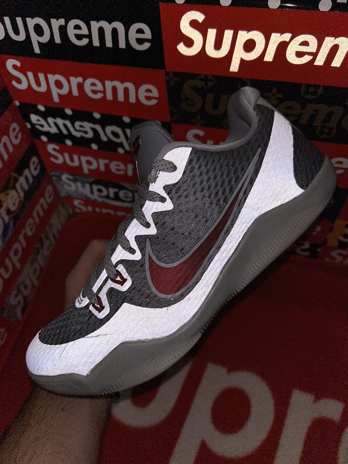 Nike Nike Kobe 11 Lower Merion 836183-006 size 7 Size US 7 / EU 40 - 7 Thumbnail