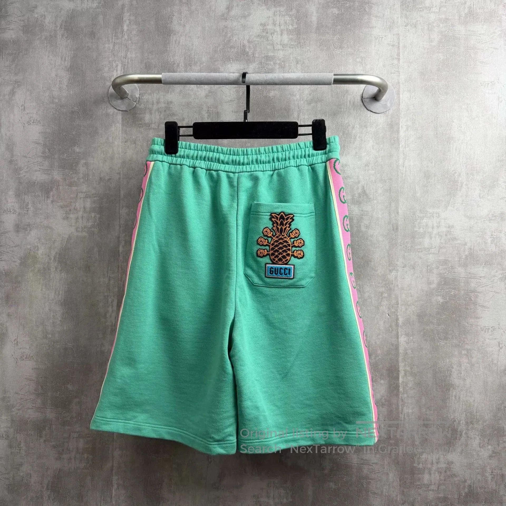 Gucci Gucci Mint Green Pineapple Logo Shorts. Size US 30 / EU 46 - 3 Thumbnail