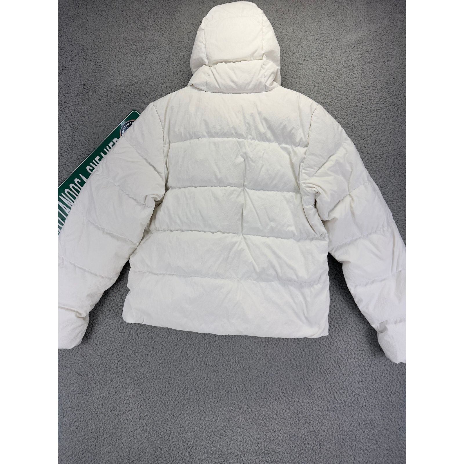 Under Armour Under Armour Puffer Jacket Womens Medium M White Down Fill Size M / US 6-8 / IT 42-44 - 8 Thumbnail