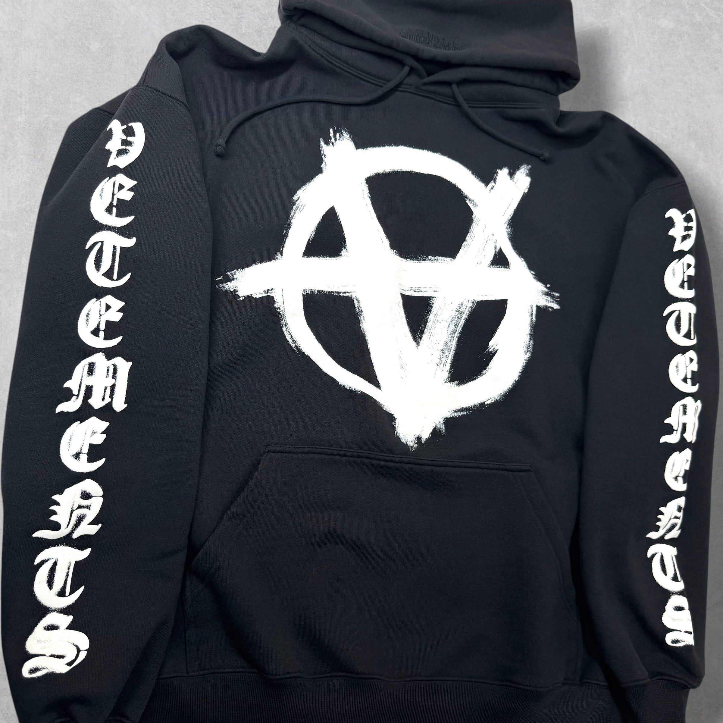Vetements Vetements Double Anarchy Hoodie Black XS (XL) Size US XL / EU 56 / 4 - 4 Thumbnail