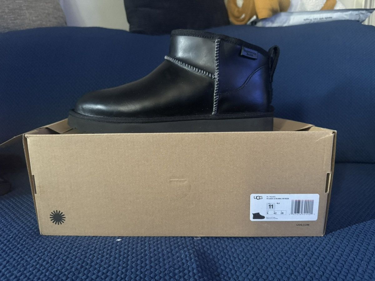 Ugg Leather Ugg Women’s Size US 11 / IT 41 - 1 Thumbnail