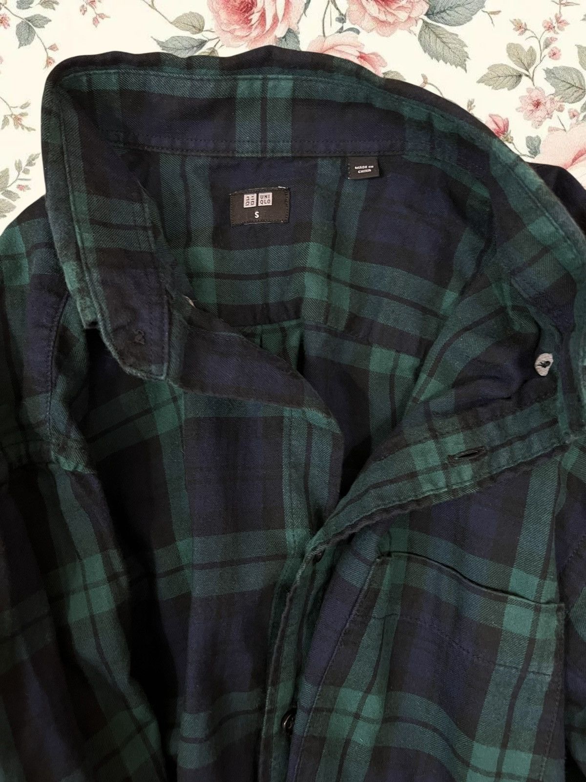 Uniqlo Uniqlo checked shirt size S Size US S / EU 44-46 / 1 - 5 Thumbnail