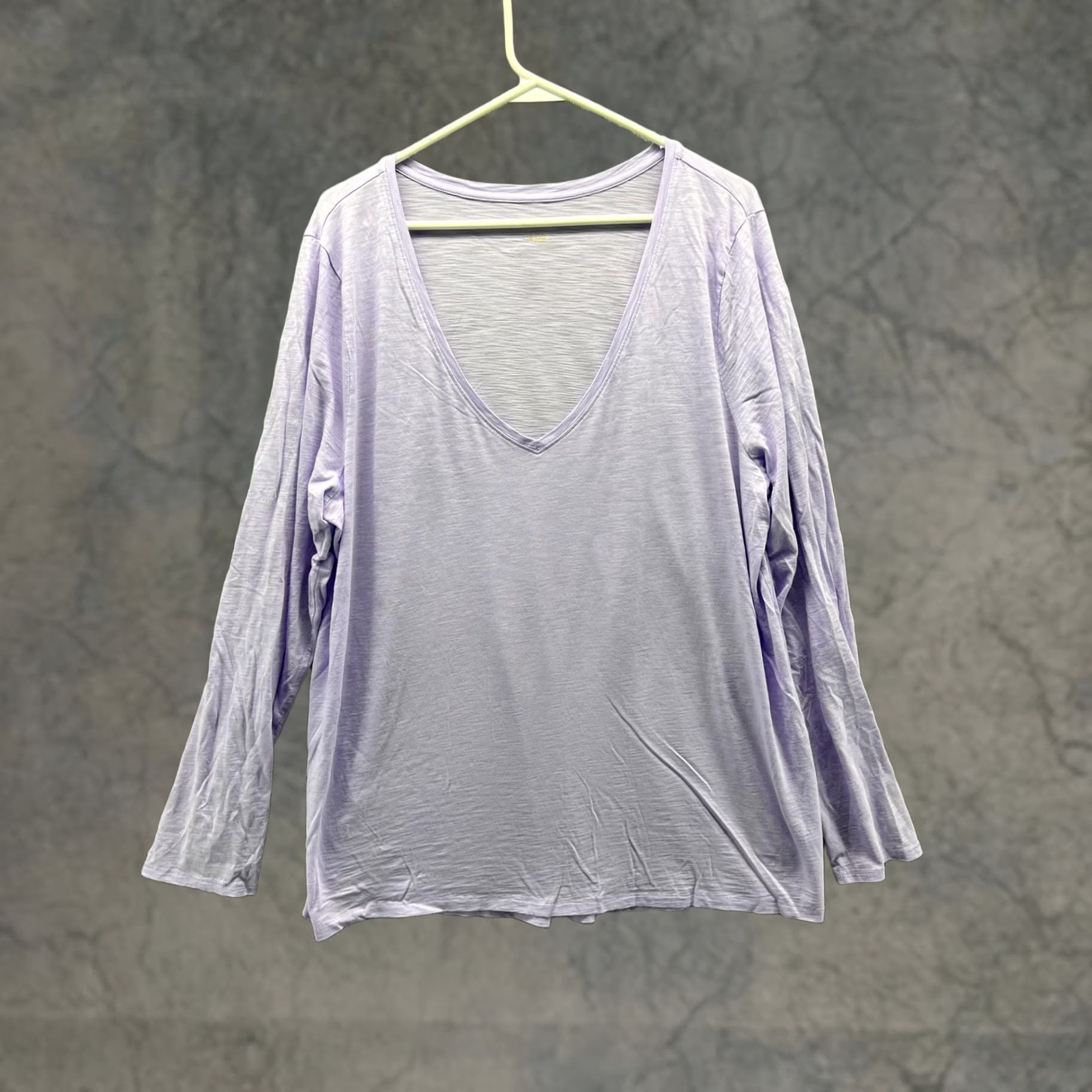 Lilly Pulitzer Lilly Pulitzer Shirt Womens XXL Purple V Neck Long Sleeve Jersey Top Relaxed Fit Size XXL / US 16-18 / IT 52-54 - 1 Thumbnail