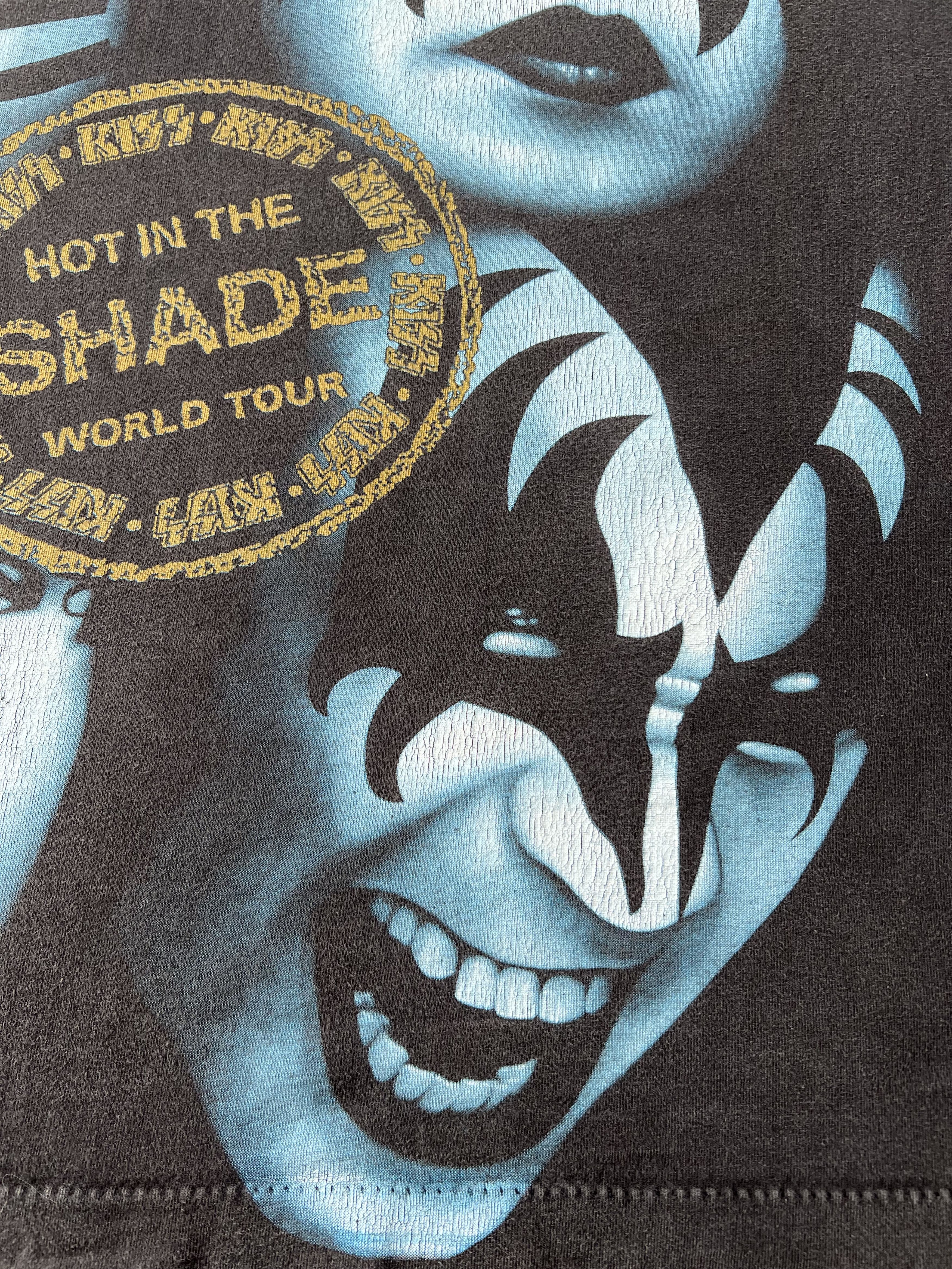 Band Tees Vintage 90s Kiss Hot in the Shade Black T-shirt Size US L / EU 52-54 / 3 - 9 Thumbnail