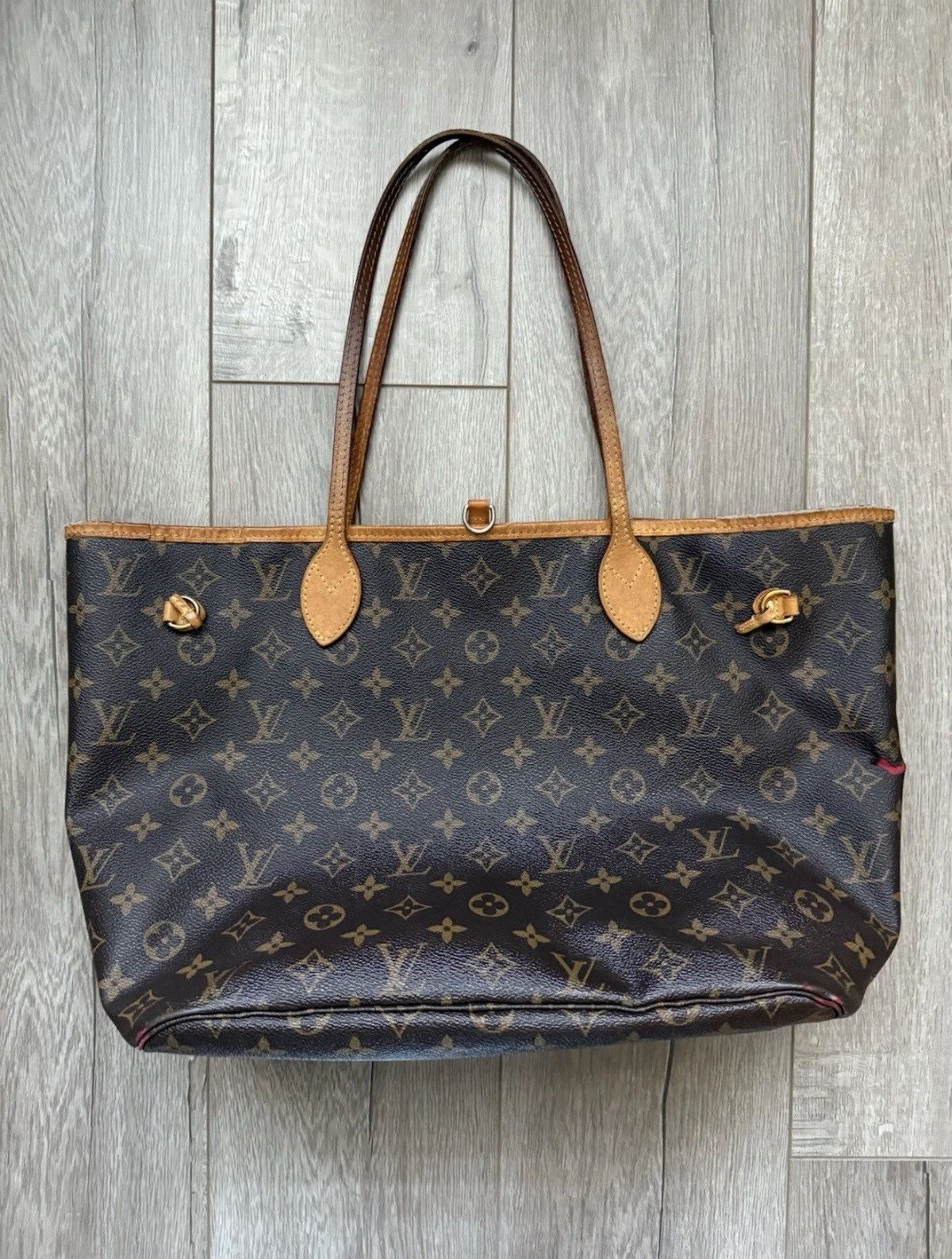Louis Vuitton Louis Vuitton Monogram Purse Articles de Voyage Red Interior Size ONE SIZE - 1 Thumbnail