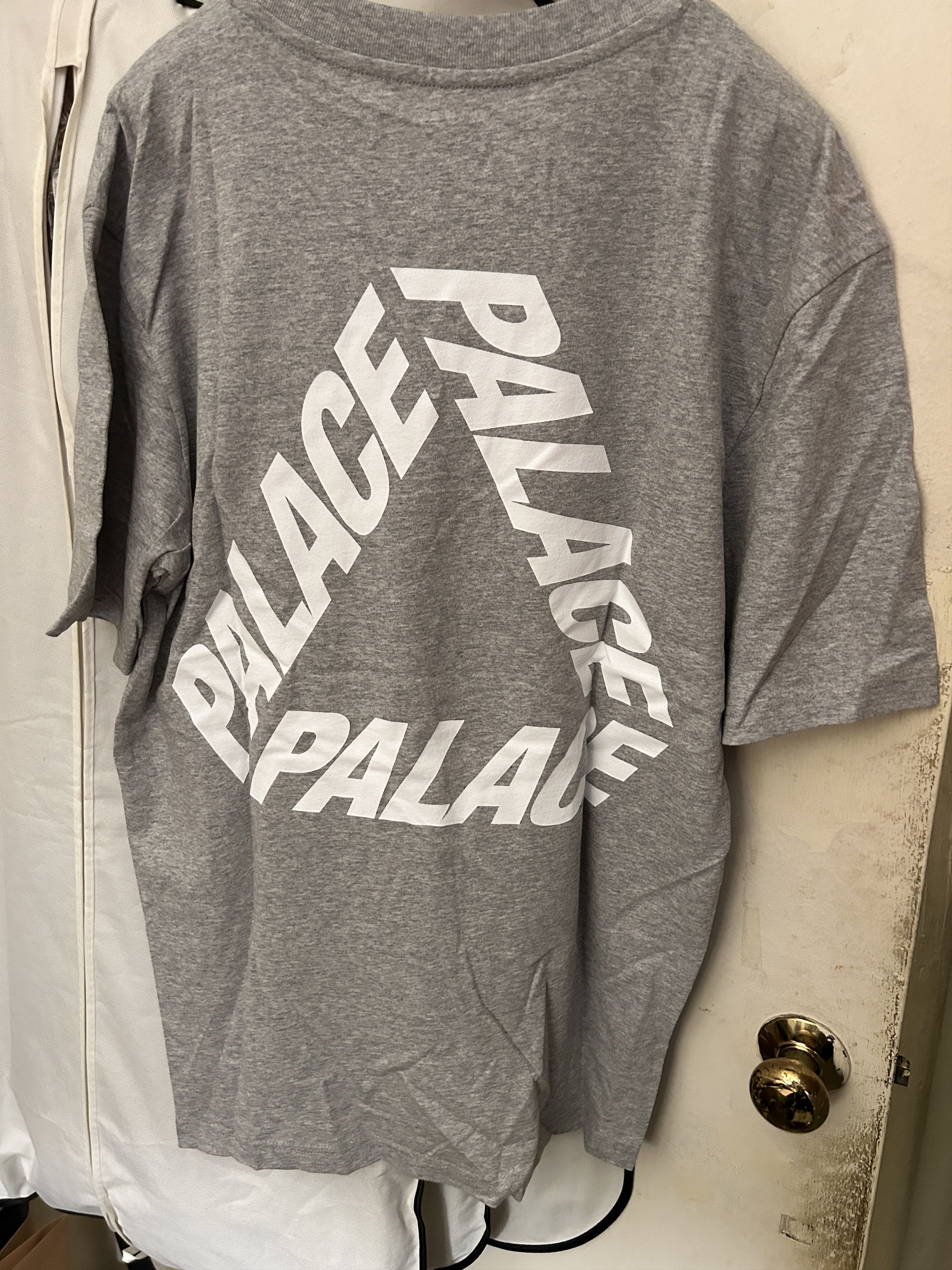 Palace Palace P-3 Font Tri-Ferg T-shirt GREY Tee Flocka S/S 16 Size US XL / EU 56 / 4 - 1 Thumbnail