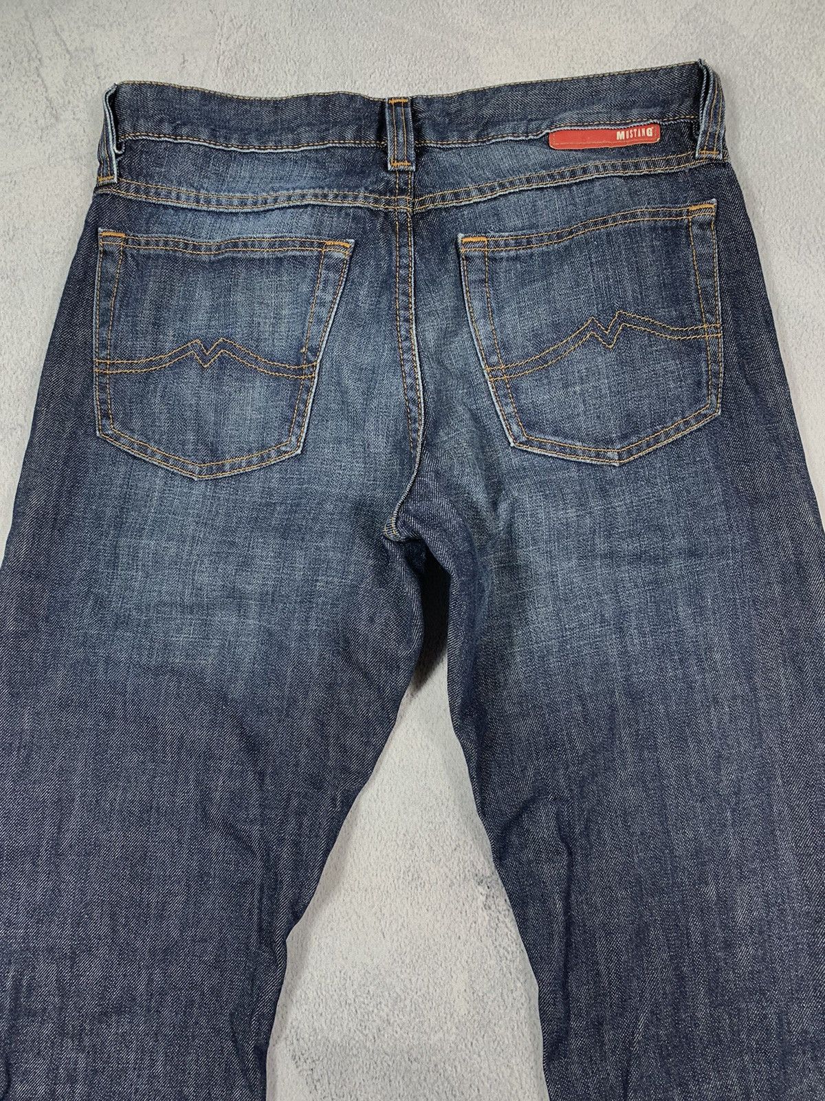 Japanese Brand × Vintage Vintage Y2KJapanese Straight denim jeans faded style size 32 Size US 32 / EU 48 - 2 Thumbnail