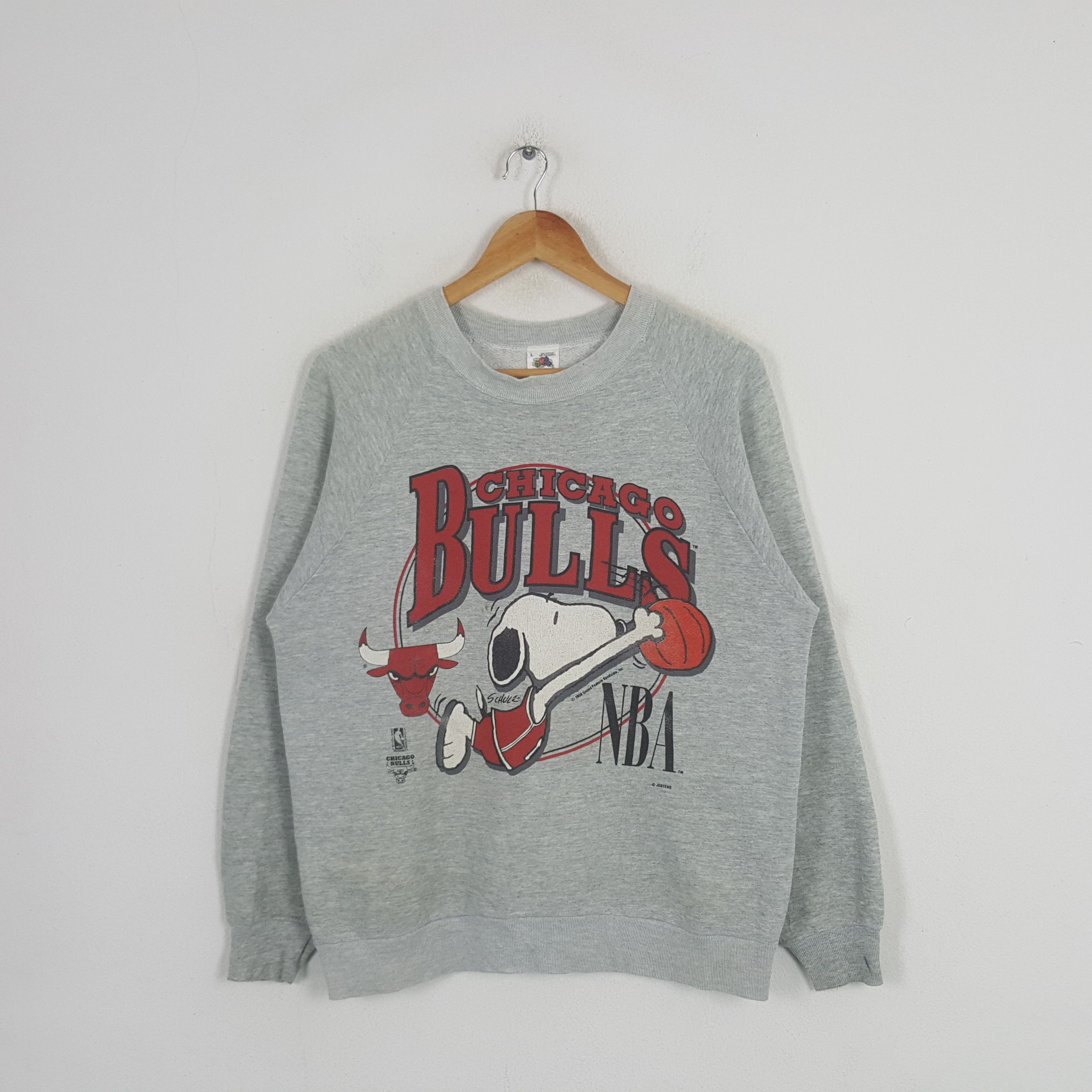 NBA Vintage Chicago Bulls X Snoopy Basketball Sweatshirt C292N13 Size US M / EU 48-50 / 2 - 1 Thumbnail