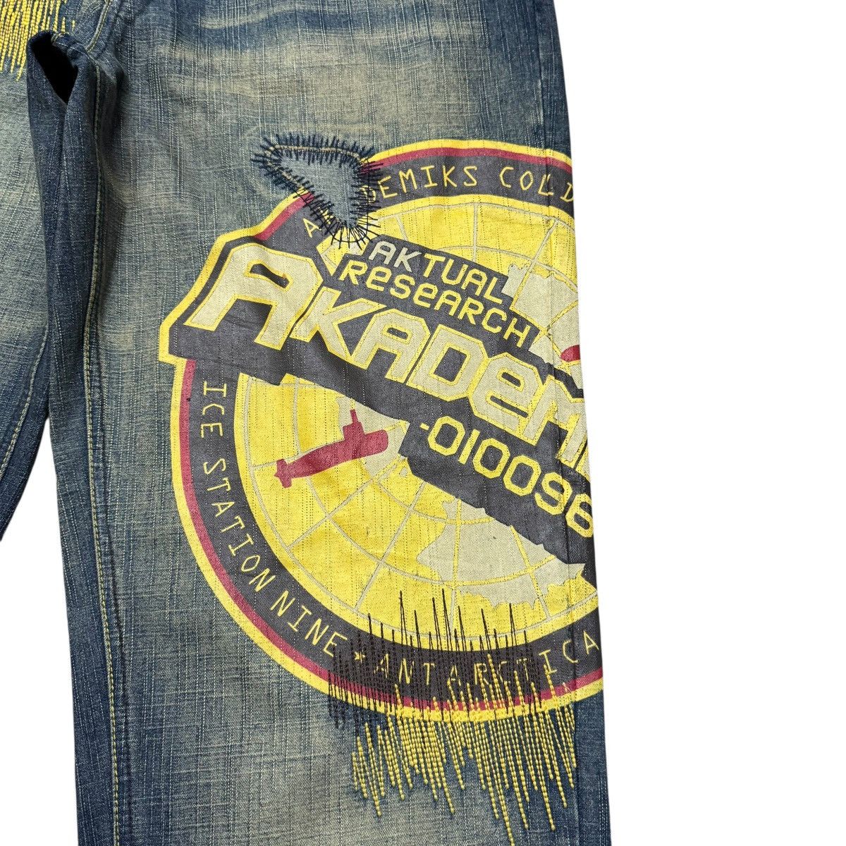 Vintage Vintage Akademiks Spellout Denim Baggy Jeans Jnco Size US 35 - 6 Thumbnail