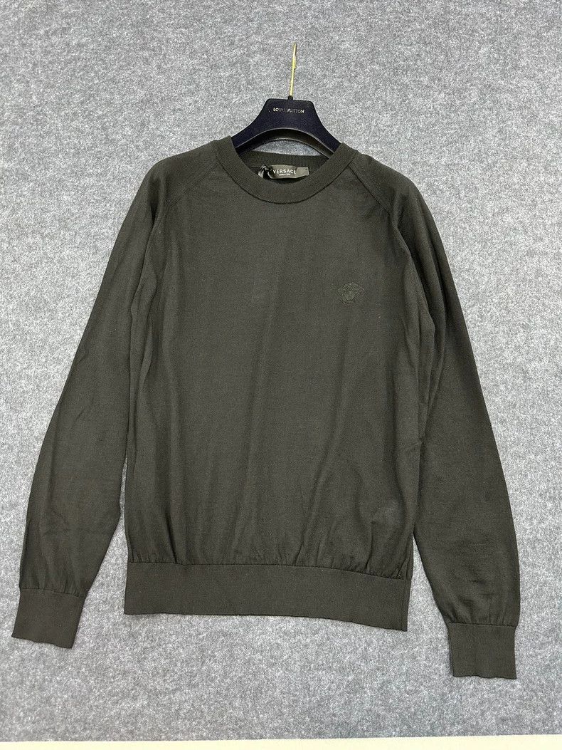 Versace Versace Wool cashmere sweater Size US S / EU 44-46 / 1 - 5 Thumbnail