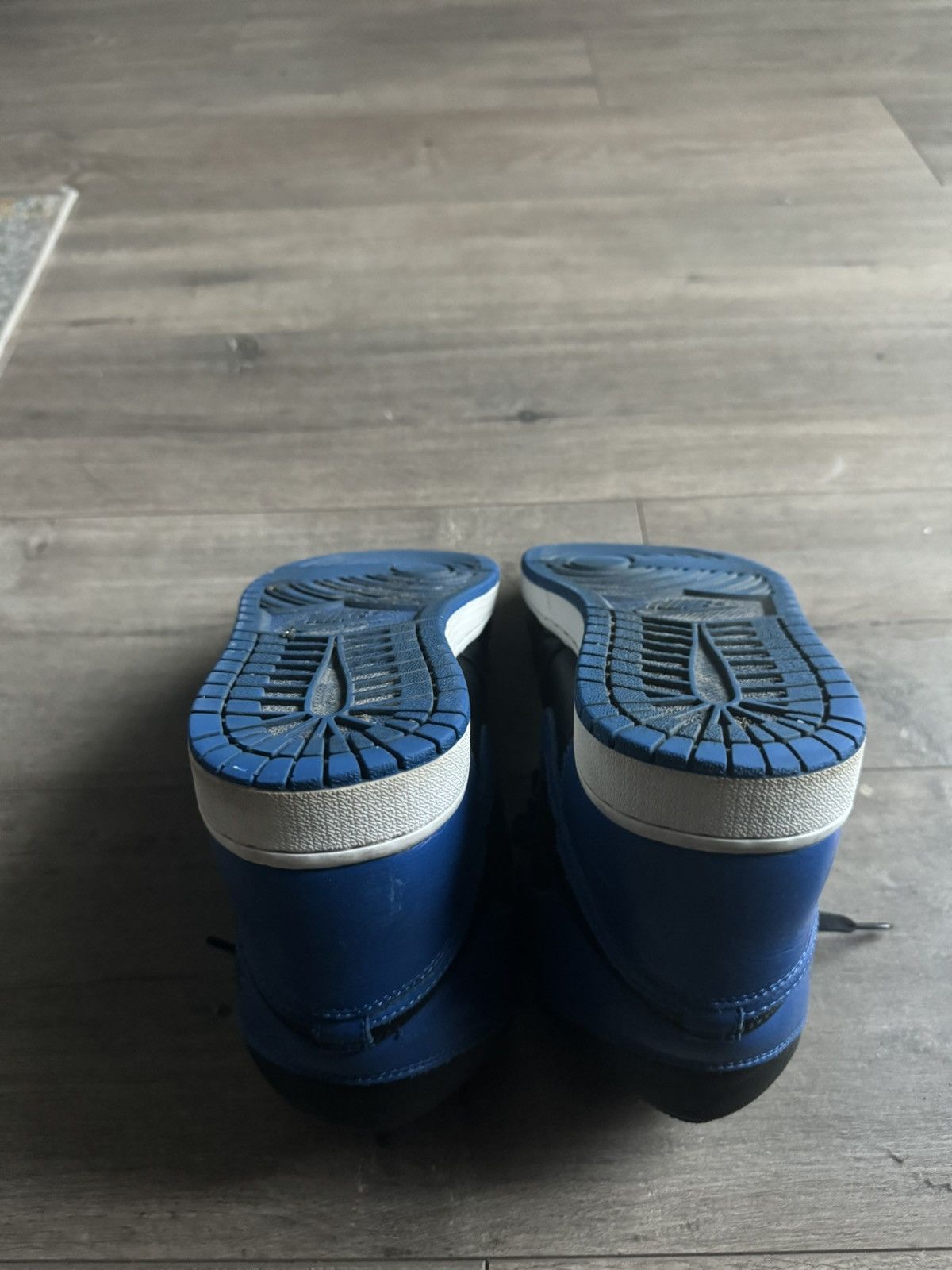 Jordan Brand Jordan one royal Size US 10 / EU 43 - 9 Thumbnail