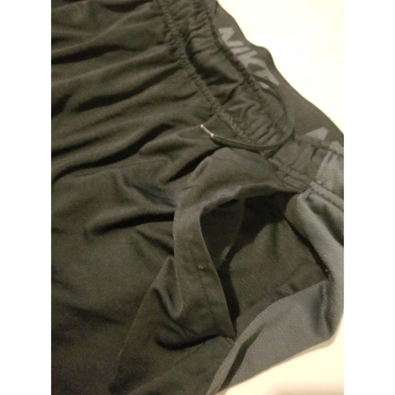 Nike VINTAGE Nike Shorts? Size US 31 - 4 Thumbnail