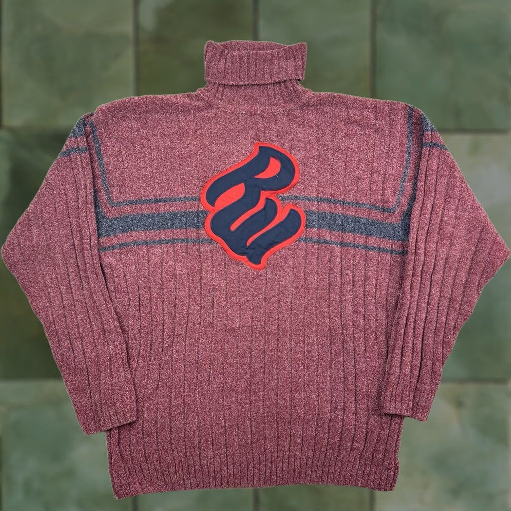 Rocawear VINTAGE Rocawear Turtleneck Sweater Adult L Red Hip Hop Y2K Hipster Patch Pullover 90s Mens Size US L / EU 52-54 / 3 - 1 Thumbnail