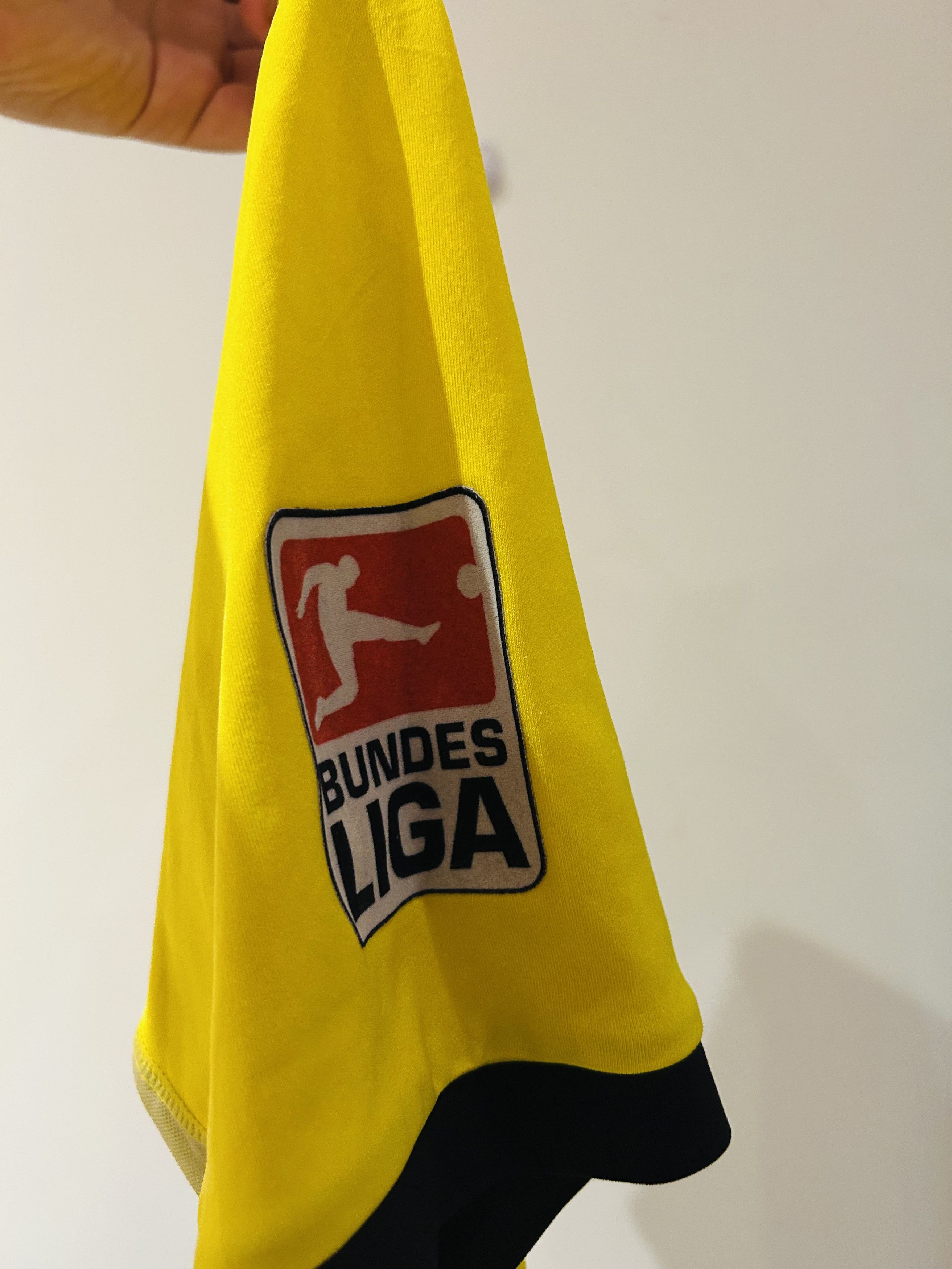 Other bvb 2003/04 home Size US M / EU 48-50 / 2 - 4 Thumbnail