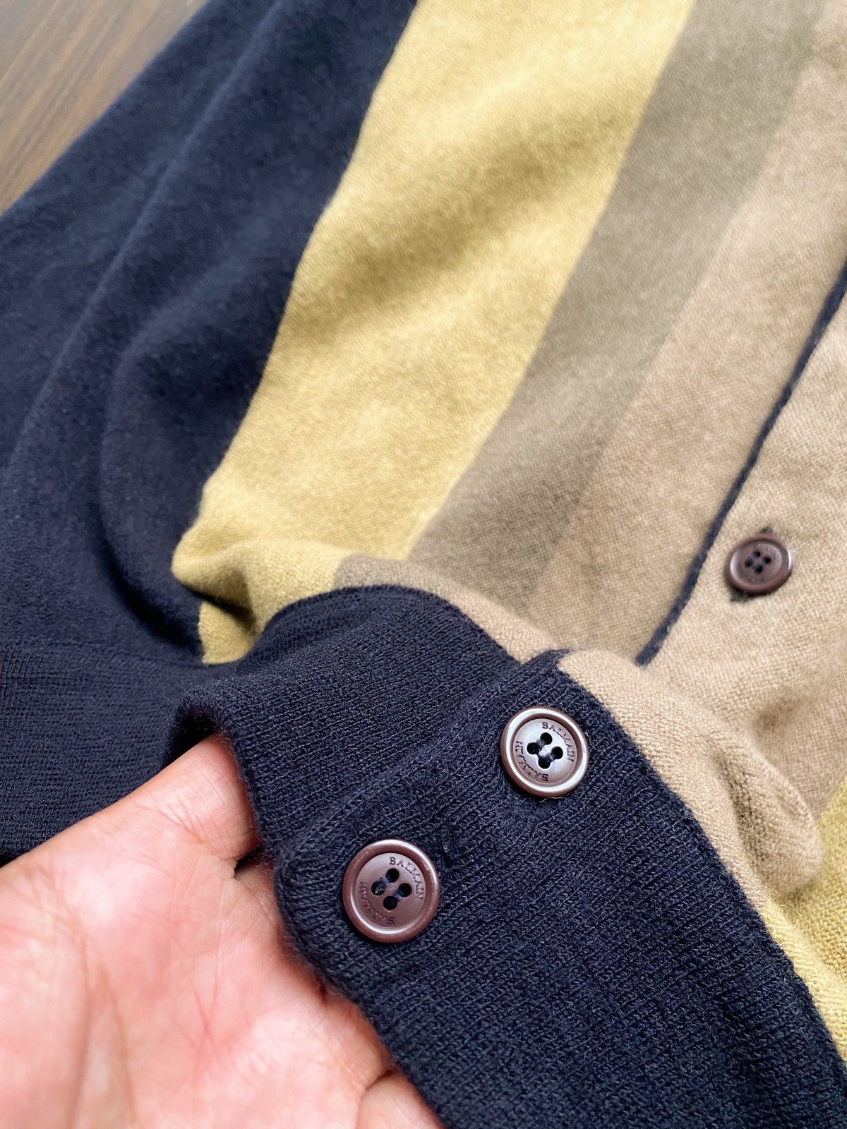 Balmain 💸FINAL SALE 💸 BALMAIN CARDIGAN MEN’S SWETERSHIRT Size US S / EU 44-46 / 1 - 6 Thumbnail