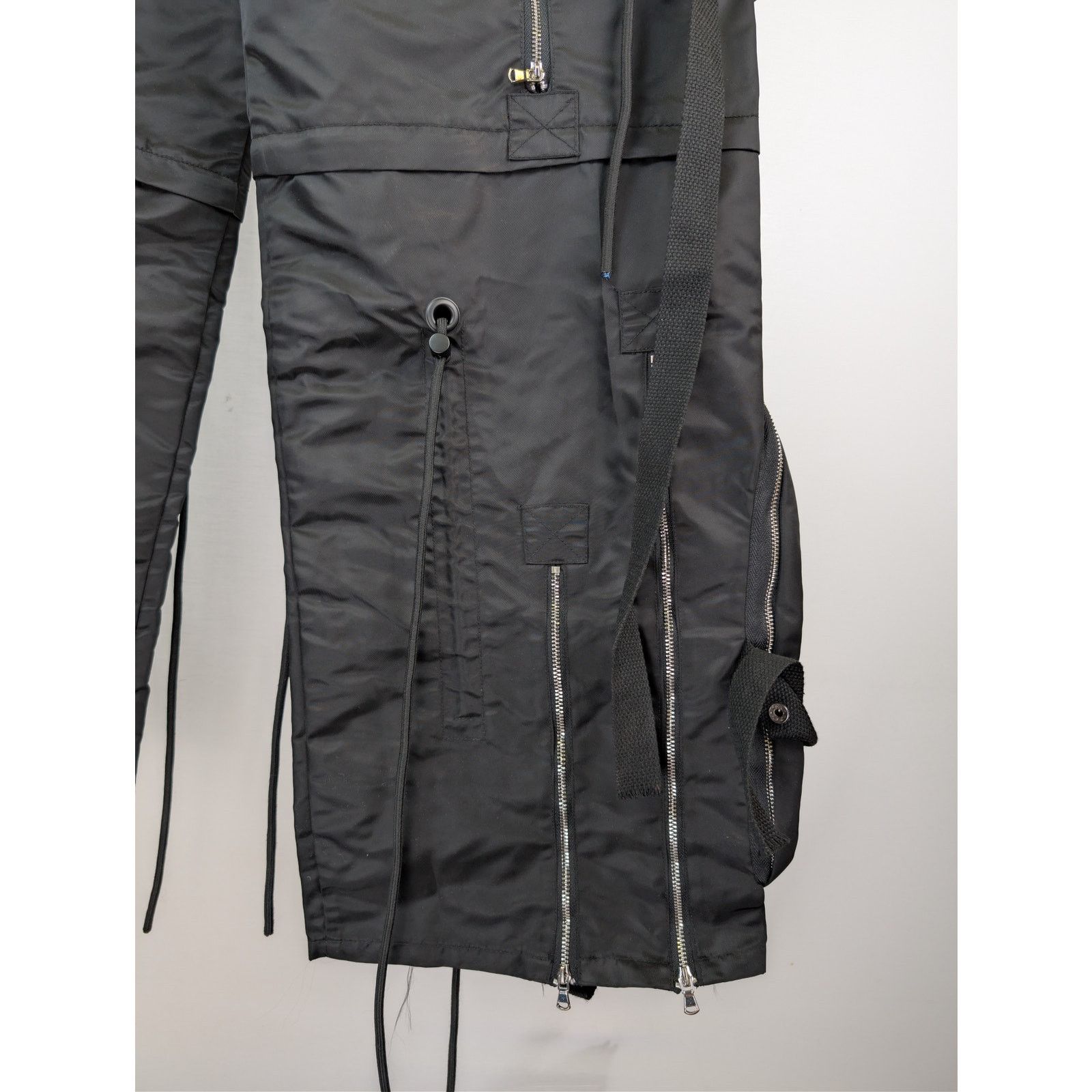 Who Decides War o1rshd1 String Theory Cargo Pants in Coal Size US 30 / EU 46 - 16 Thumbnail