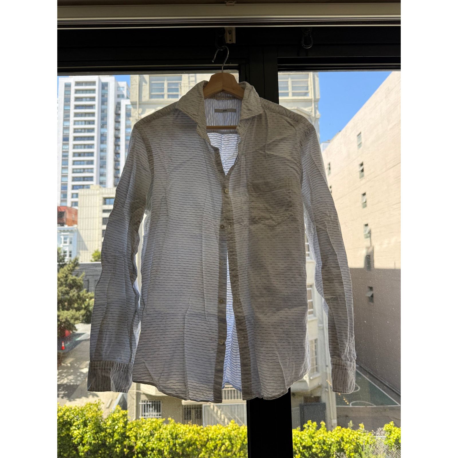 SHIPS SHIPS Japanese Textured Dot Button-Up Shirt Size US L / EU 52-54 / 3 - 1 Thumbnail