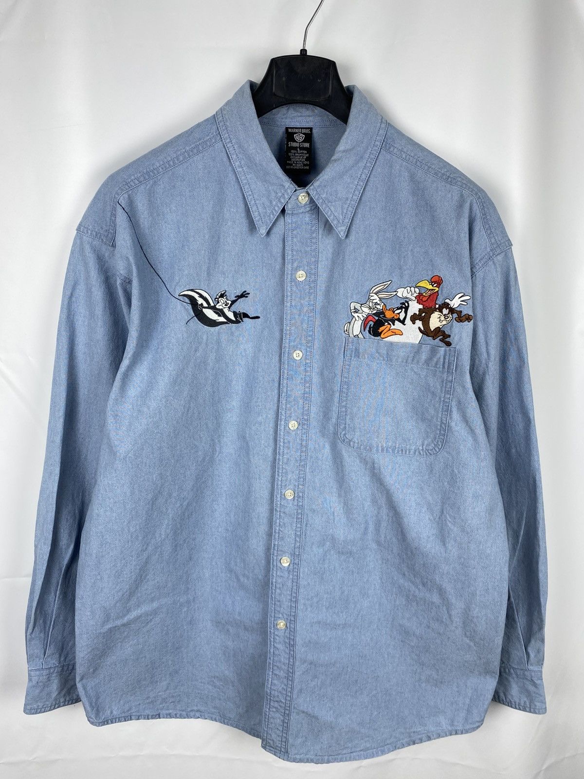 Vintage Warner Bros Denim Shirt Looney Tunes Men size L 1997