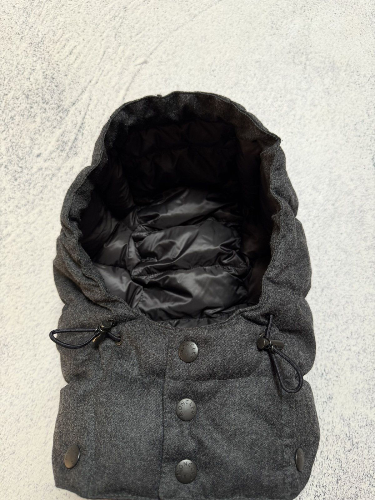 Moncler Moncler Balaclava Hat( Hood) One Size Gray Wool/Down Size ONE SIZE - 11 Thumbnail