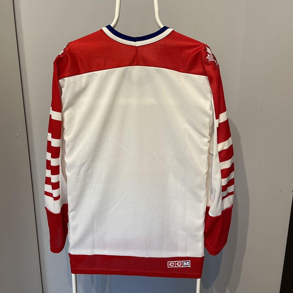 NHL CANADA Olympic Hockey Jersey IIHF NHL SHIRT JERSEY VINTAGE Size US M / EU 48-50 / 2 - 9 Thumbnail