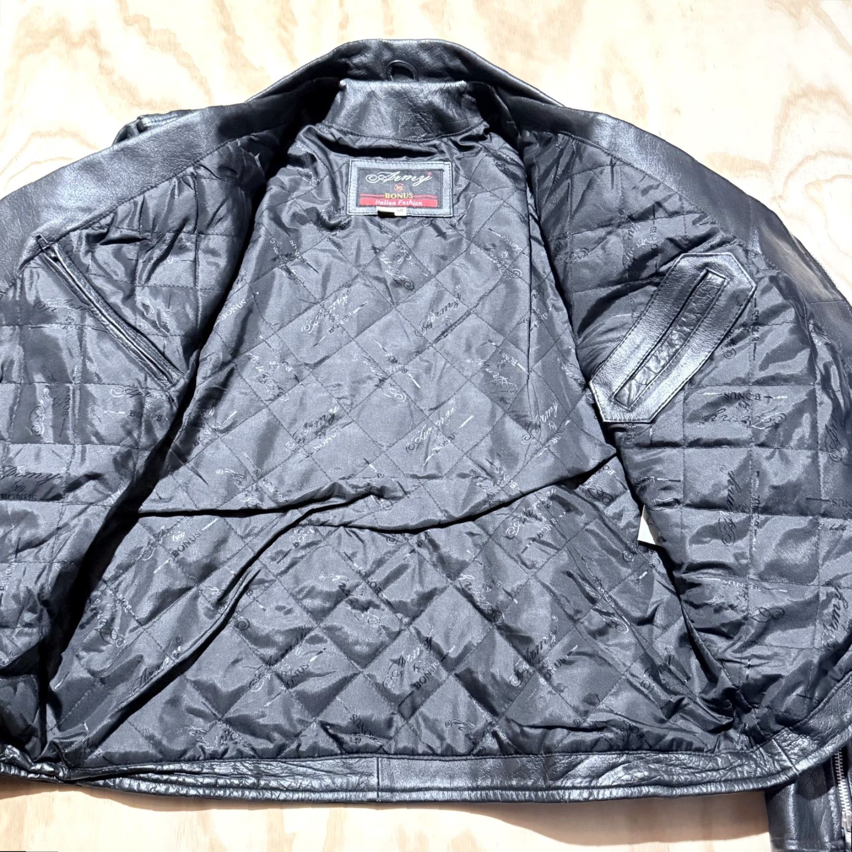 Vintage VINTAGE Bonus Italian Fashion Black Leather Biker Jacket with Zipper Pockets Men's Size 50 Size US M / EU 48-50 / 2 - 2 Thumbnail