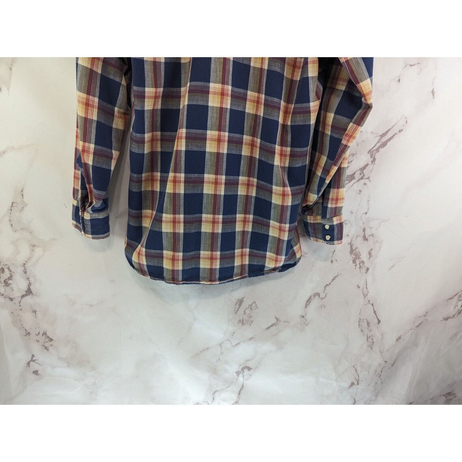Levi's Vintage Levis Shirt Men Small Plaid Pearl Snap 80s Workwear Size US S / EU 44-46 / 1 - 8 Thumbnail