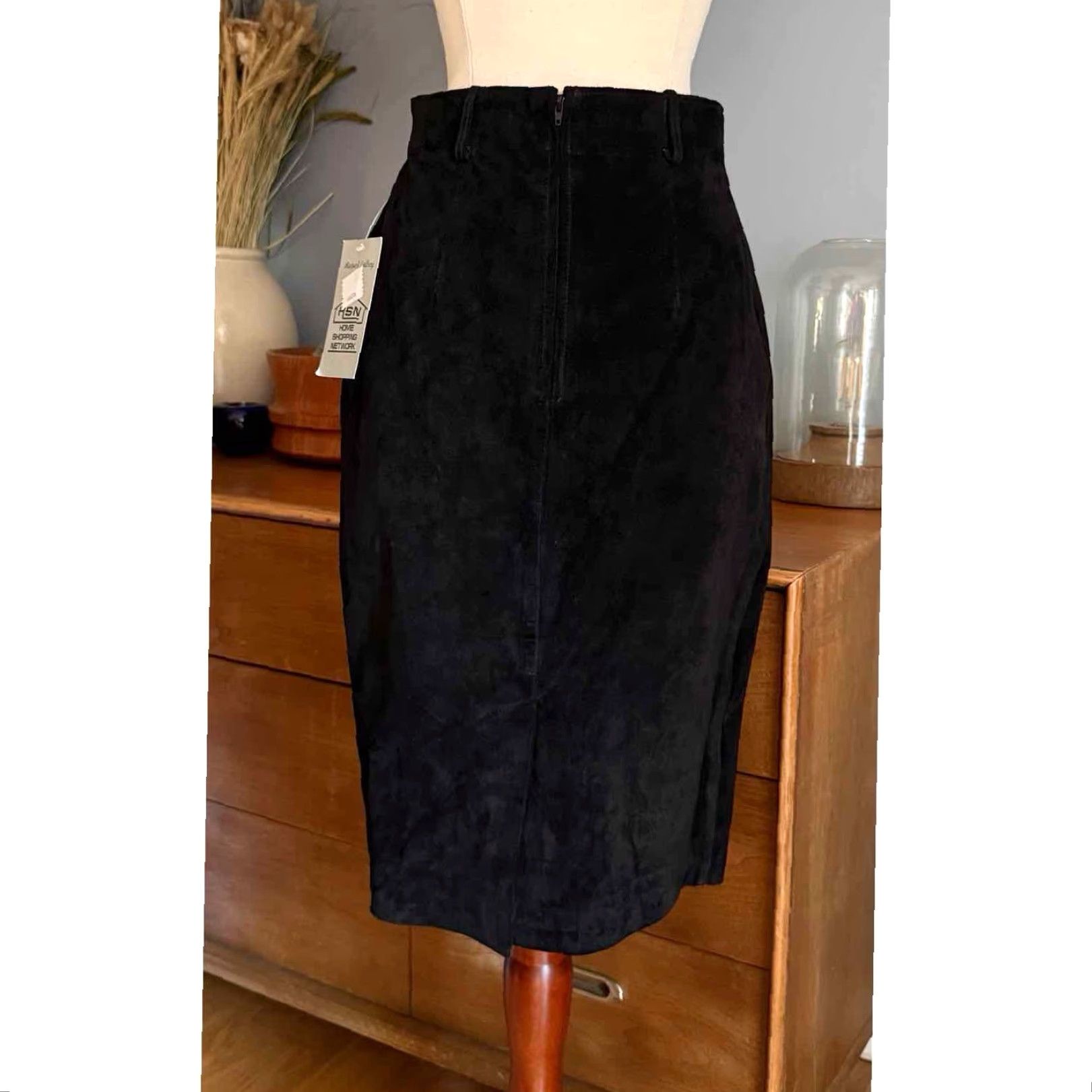 Vintage VINTAGE Margaret Godfrey Black Leather Suede Straight Pencil Skirt 4 Women Size 4 Knee Length Zipper Back Slit Lined 90s Boho Hippie City Classic Size 27" / US 4 / IT 40 - 3 Thumbnail